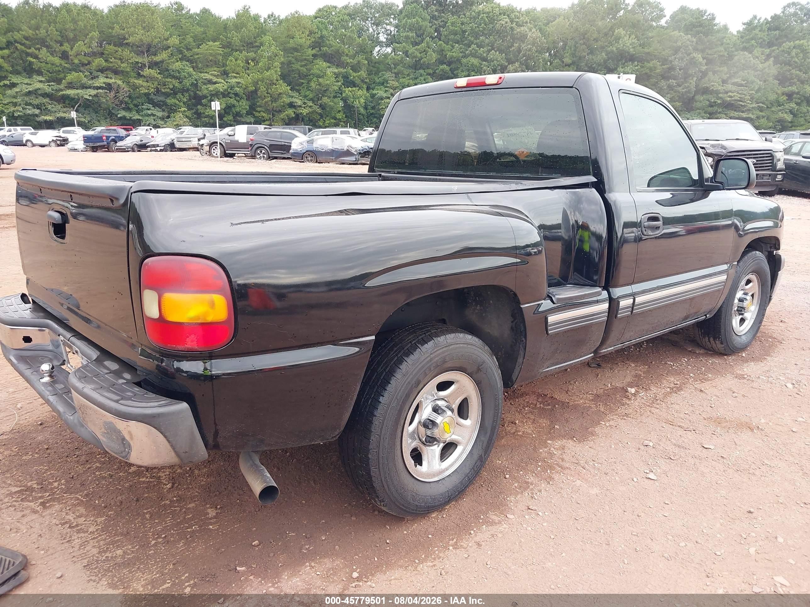 2000 Chevrolet Silverado 1500   Black vin: 1GCEC14W8YZ174214