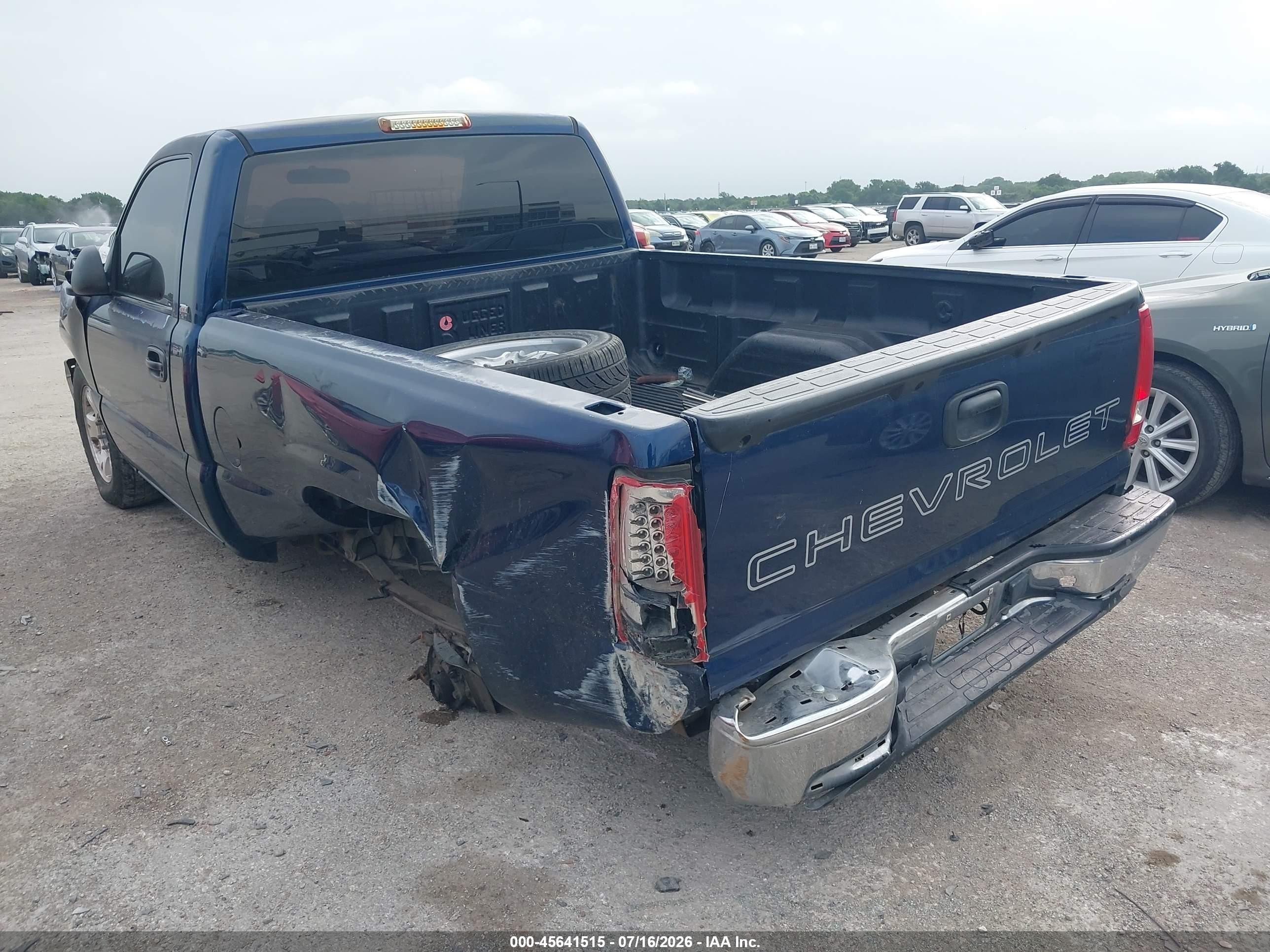 2000 Chevrolet Silverado 1500   Blue vin: 1GCEC14W9YZ199753