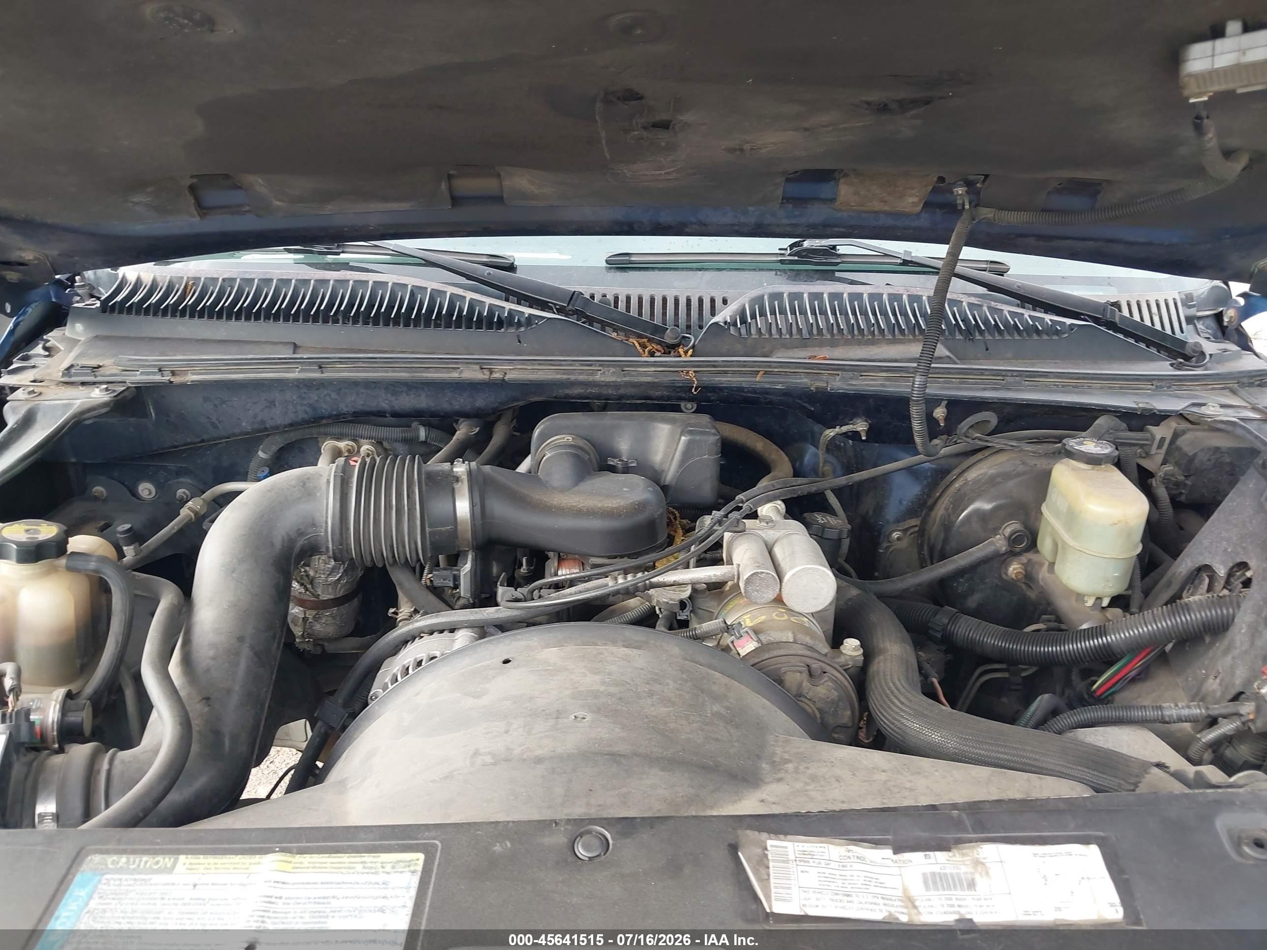 2000 Chevrolet Silverado 1500   Blue vin: 1GCEC14W9YZ199753