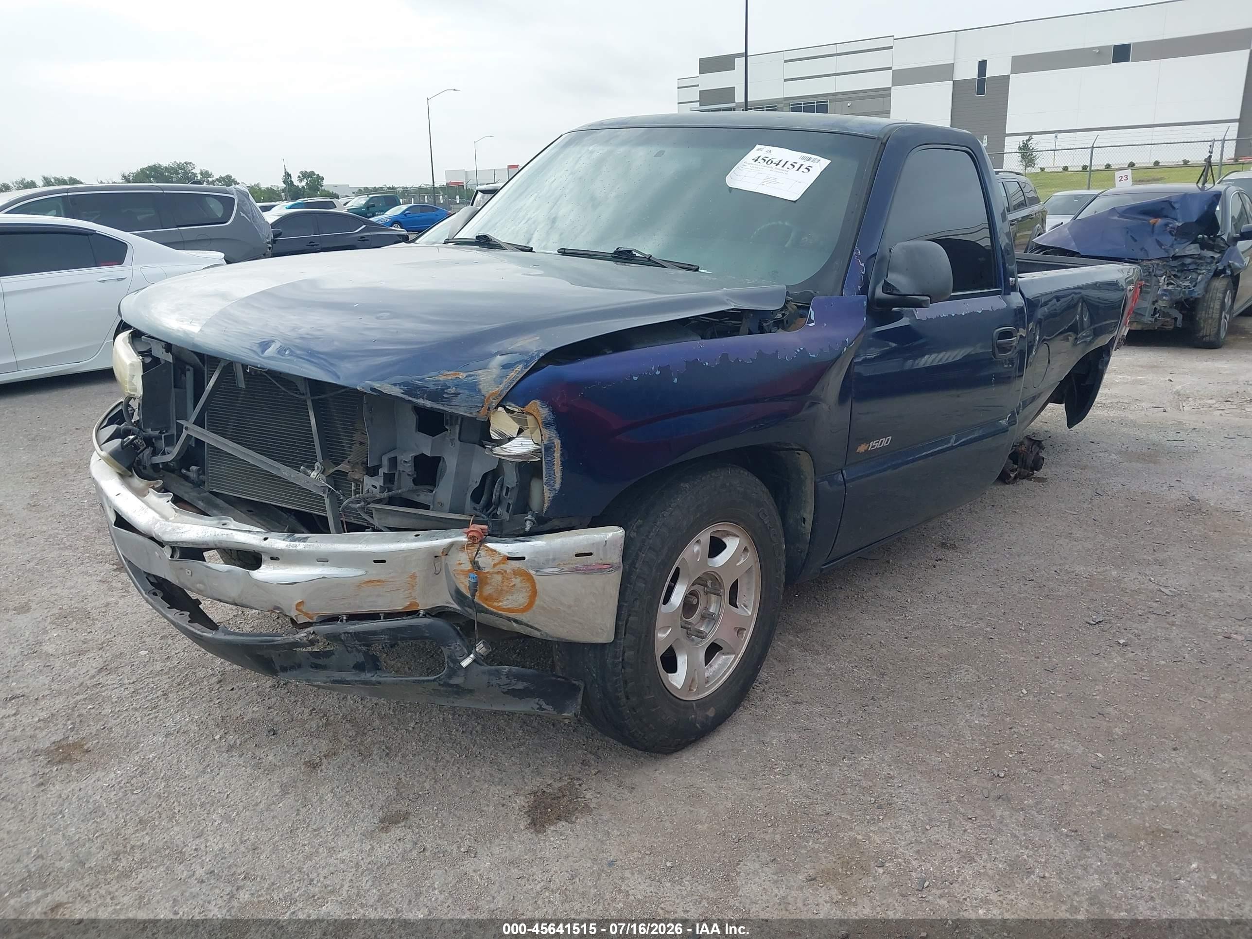 2000 Chevrolet Silverado 1500   Blue vin: 1GCEC14W9YZ199753
