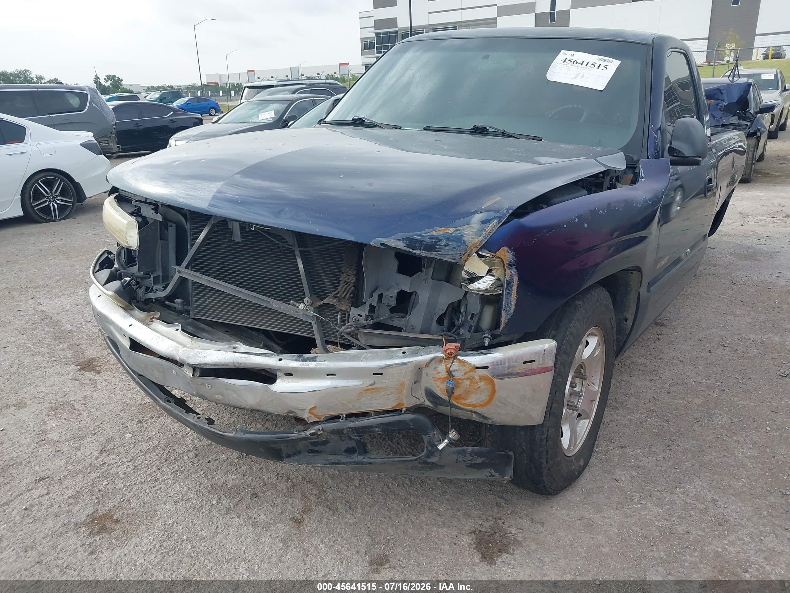 2000 Chevrolet Silverado 1500   Blue vin: 1GCEC14W9YZ199753