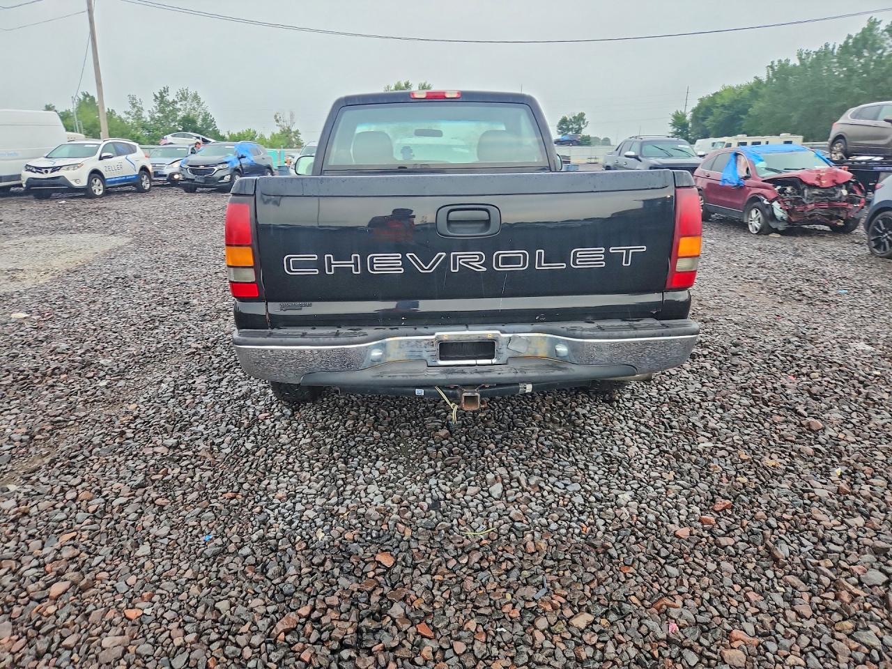 2000 Chevrolet Silverado C1500 Black vin: 1GCEC14W9YZ309040