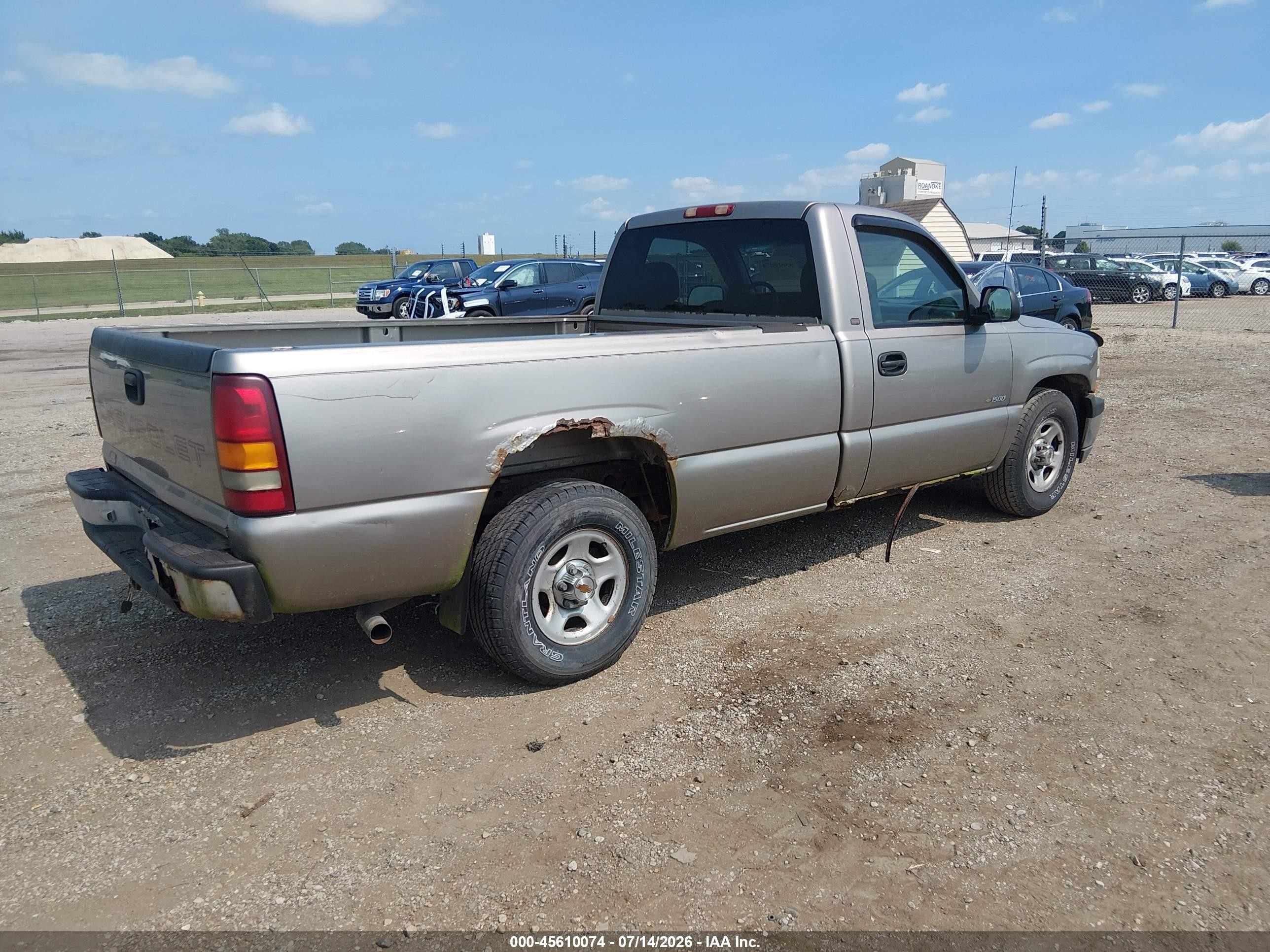 2001 Chevrolet Silverado 1500   Gray vin: 1GCEC14WX1Z103960