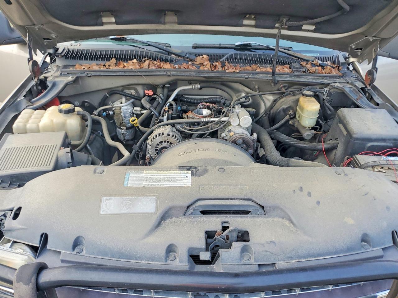 2001 Chevrolet Silverado C1500 Silver vin: 1GCEC14WX1Z138790