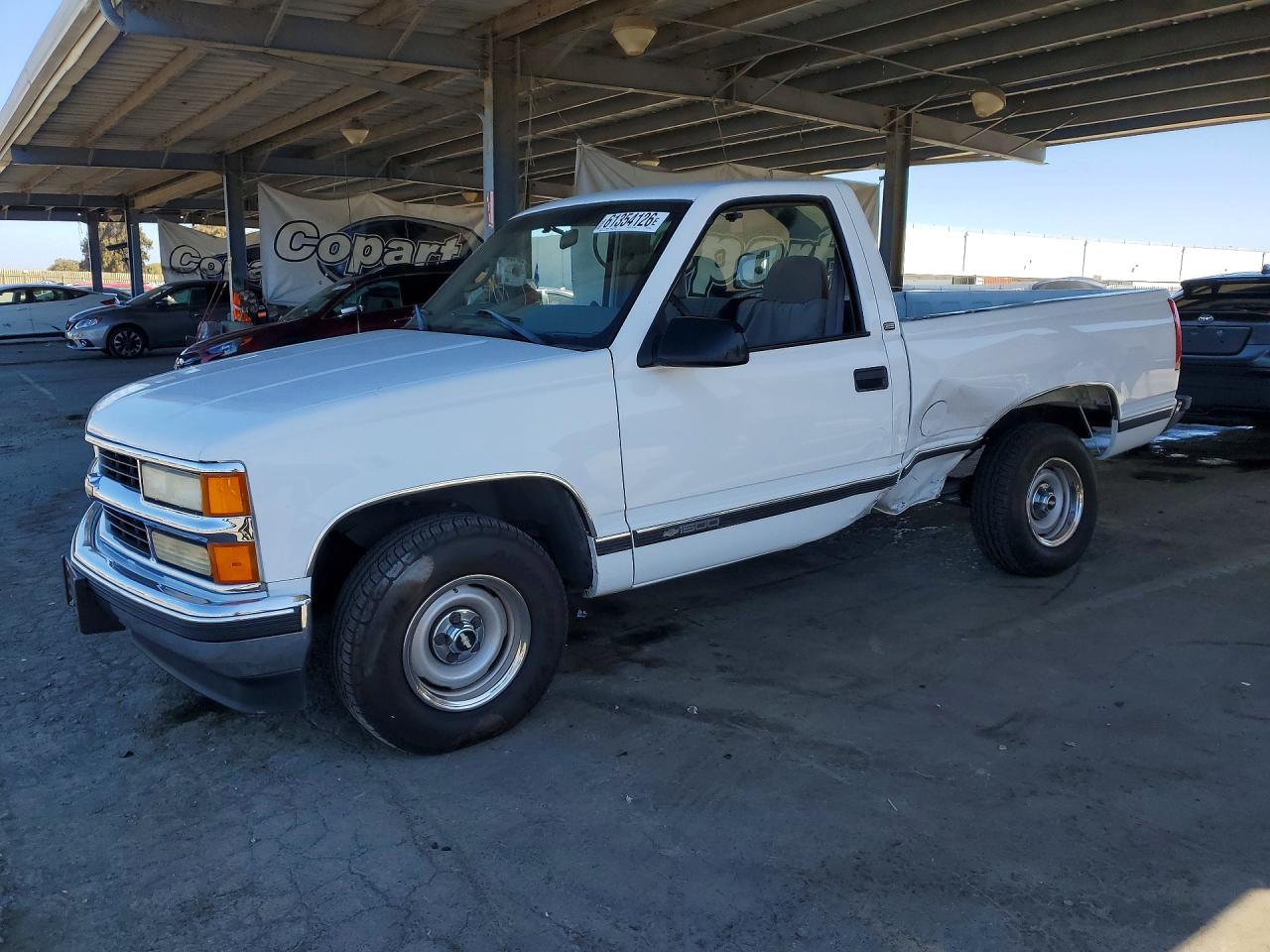 1998 Chevrolet Gmt-400 C1500 White vin: 1GCEC14WXWZ274604
