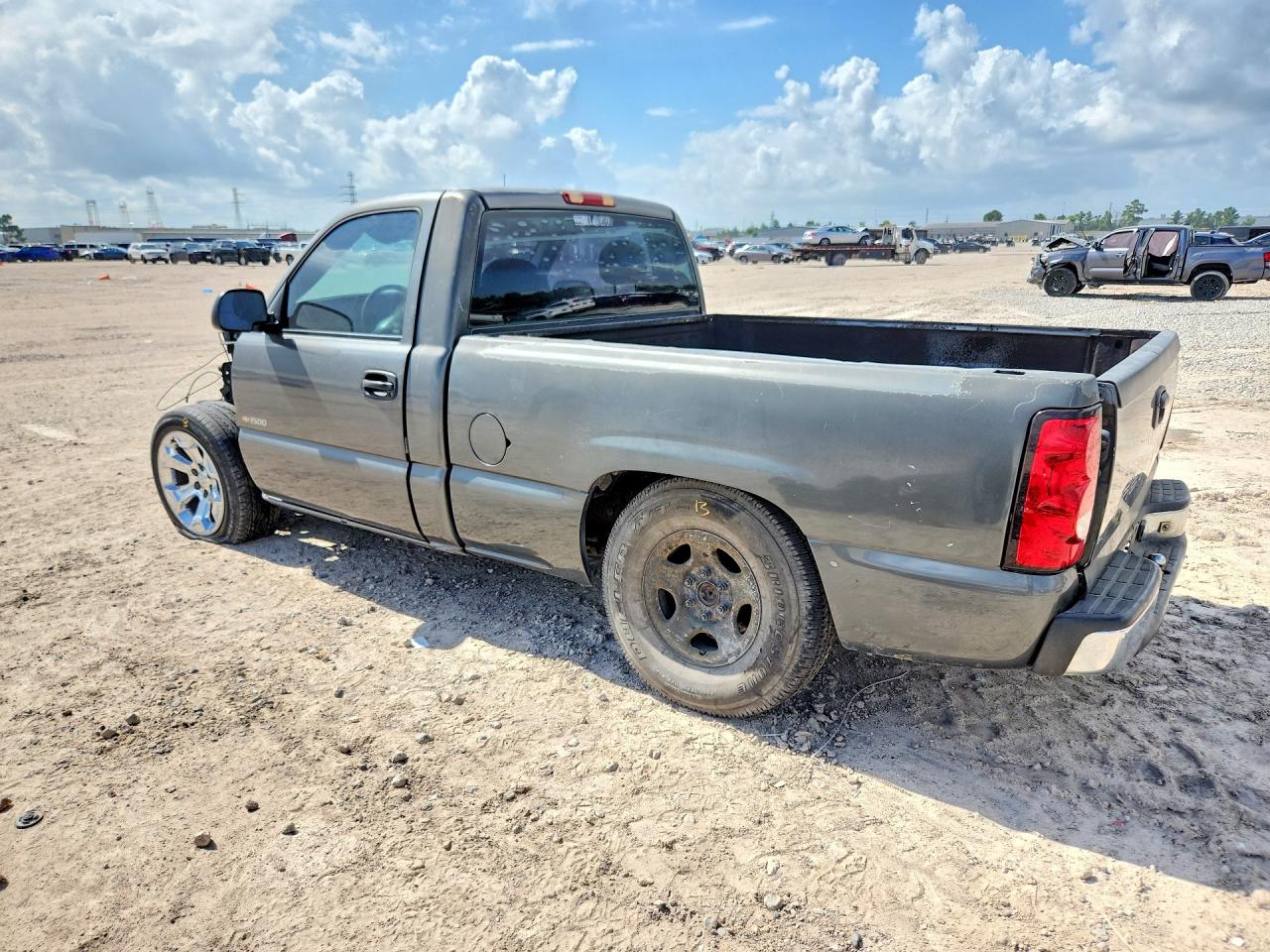 2000 Chevrolet Silverado C1500 Серый vin: 1GCEC14WXYZ168124