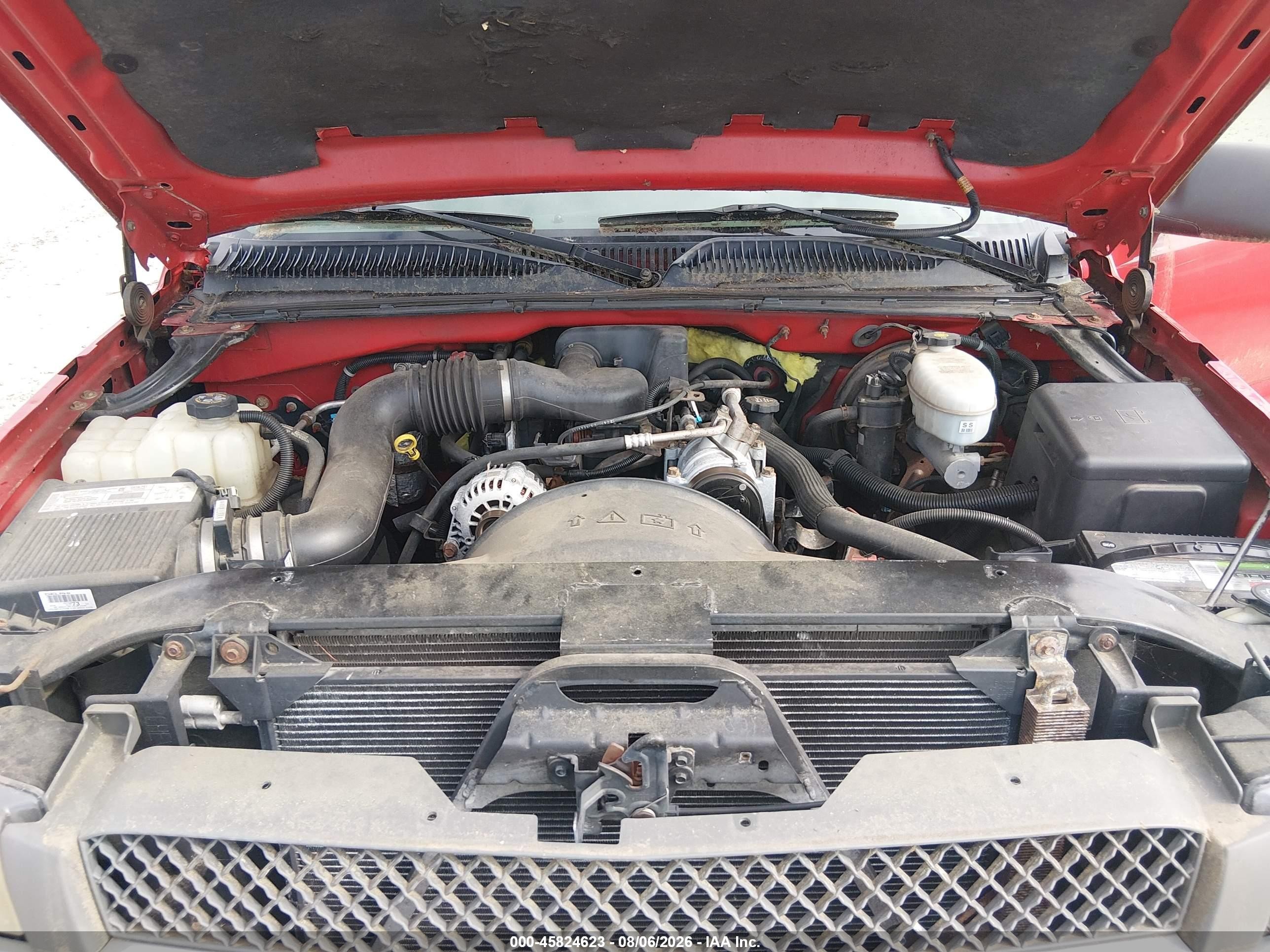 2003 Chevrolet Silverado 1500   Red vin: 1GCEC14X03Z335222