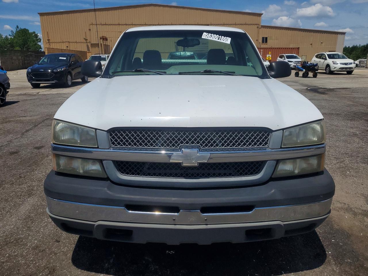 2004 Chevrolet Silverado C1500 White vin: 1GCEC14X04Z187512