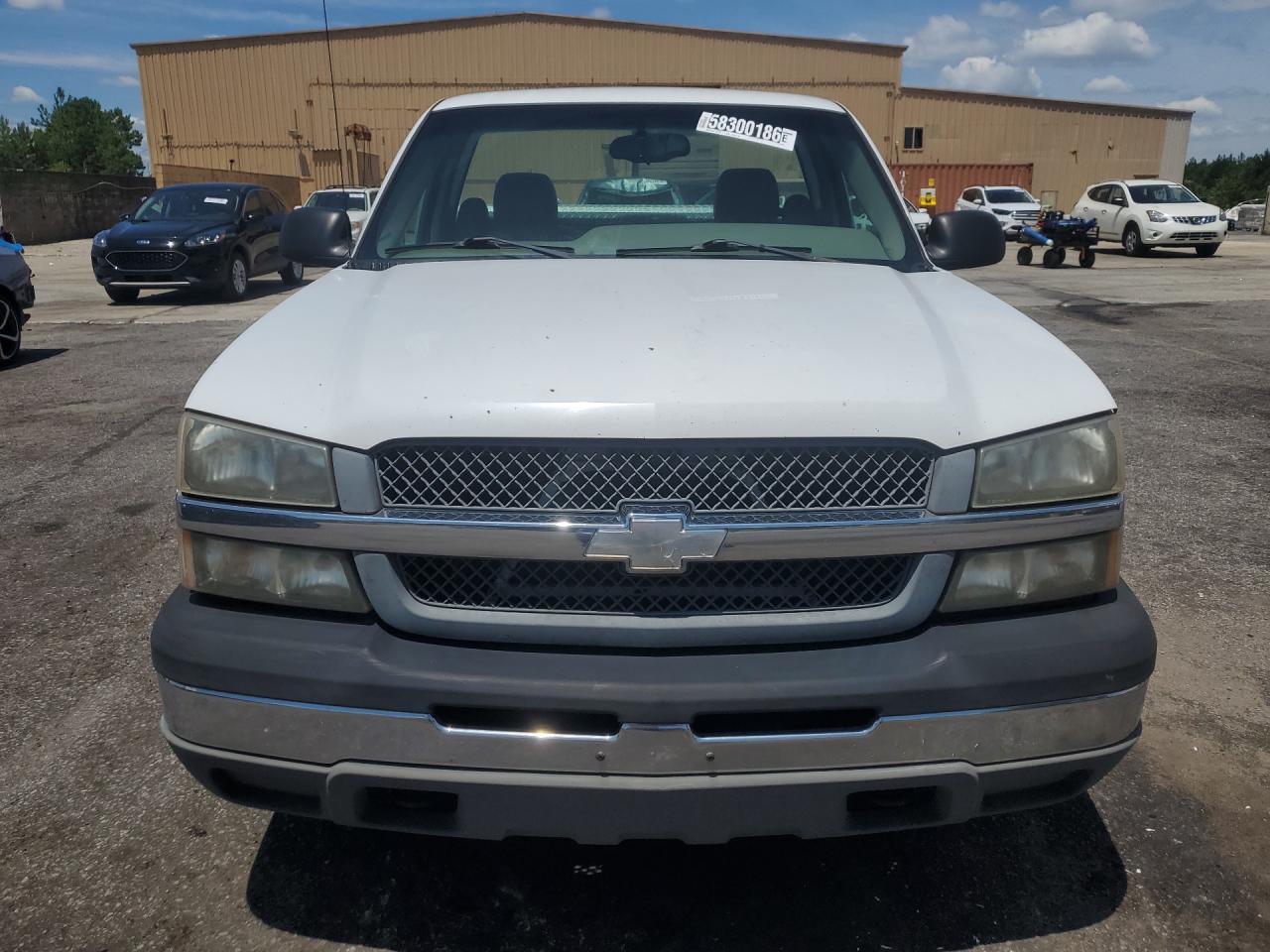 2004 Chevrolet Silverado C1500 White vin: 1GCEC14X04Z187512 Damage: Hood, Chipped, 4