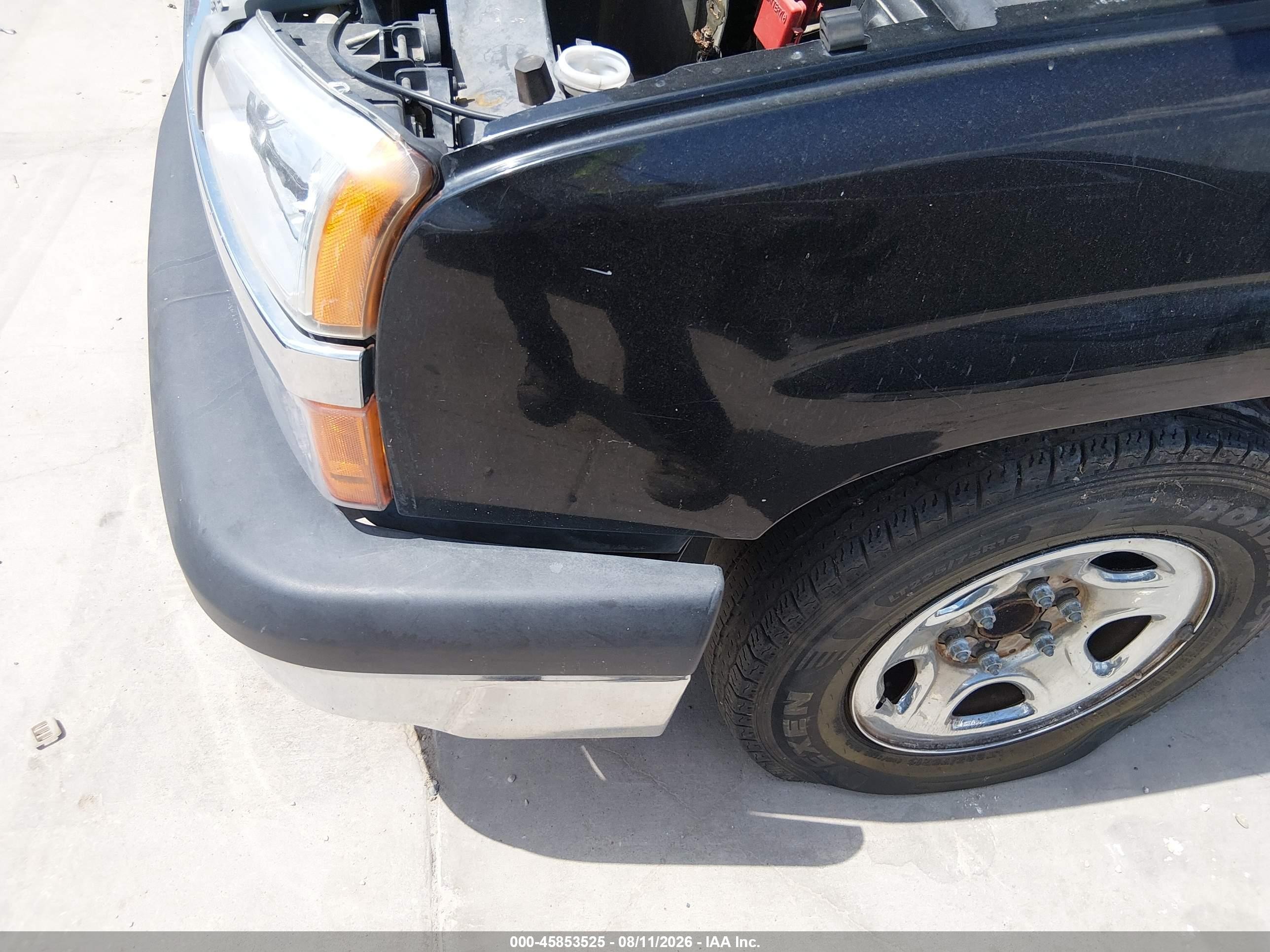 2004 Chevrolet Silverado 1500   Black vin: 1GCEC14X04Z198882