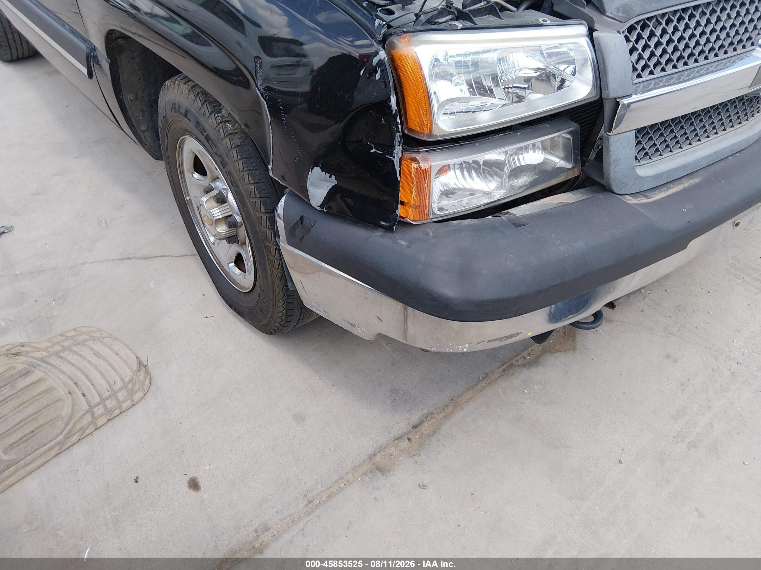 2004 Chevrolet Silverado 1500   Black vin: 1GCEC14X04Z198882