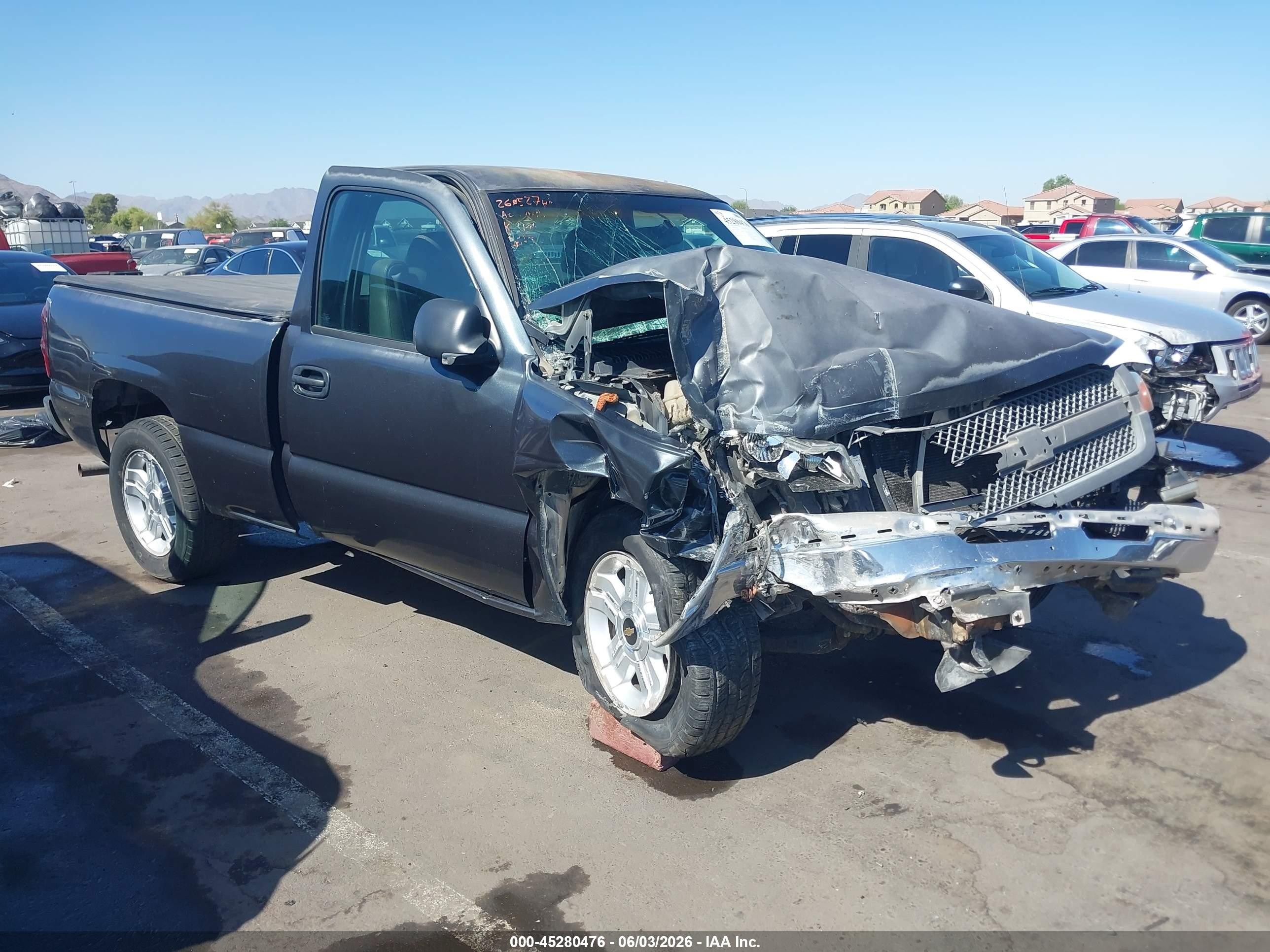 2005 Chevrolet Silverado 1500 Work Truck Черный vin: 1GCEC14X05Z115095