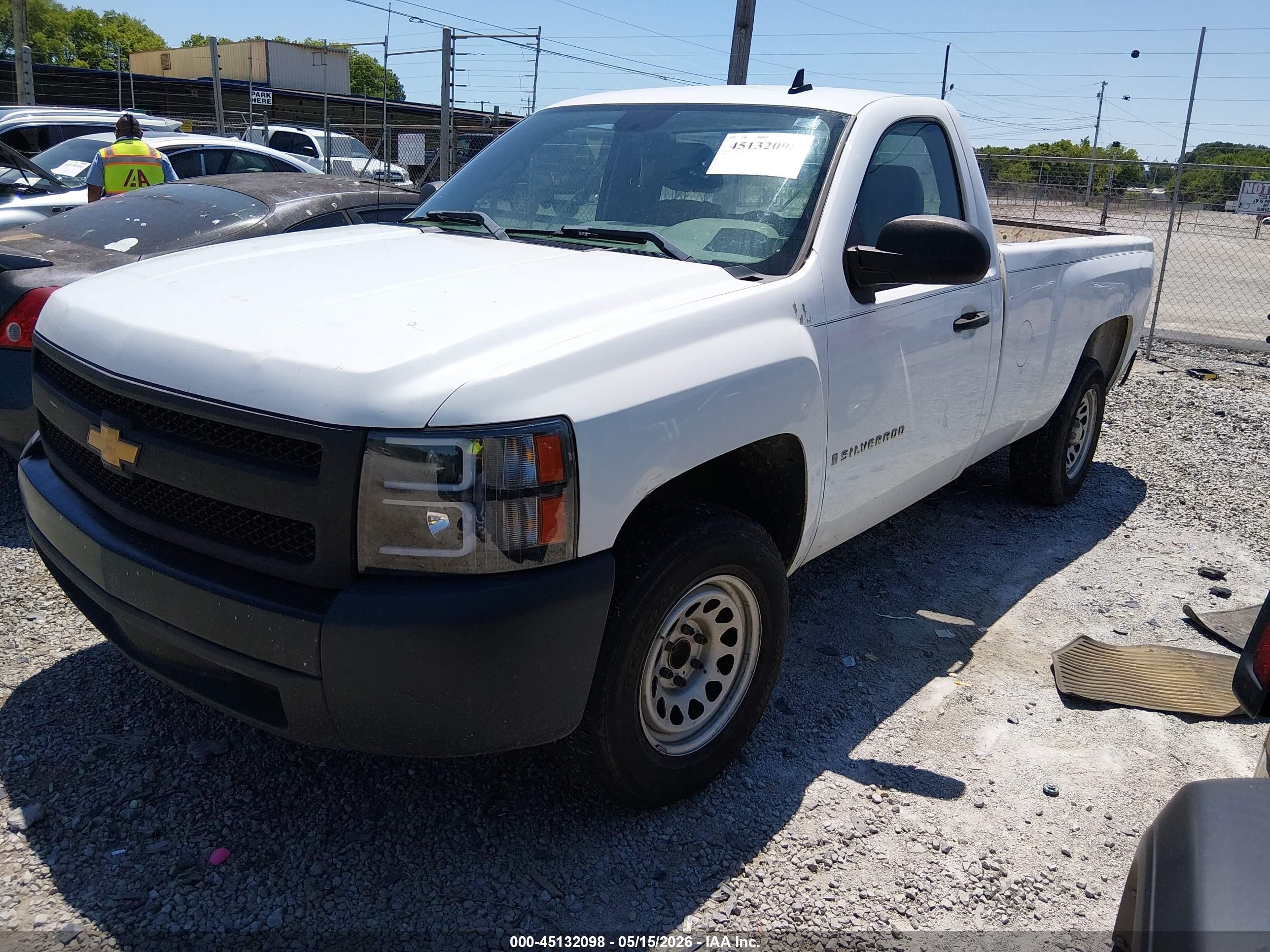 2008 Chevrolet Silverado 1500 Work Truck Белый vin: 1GCEC14X08Z103744