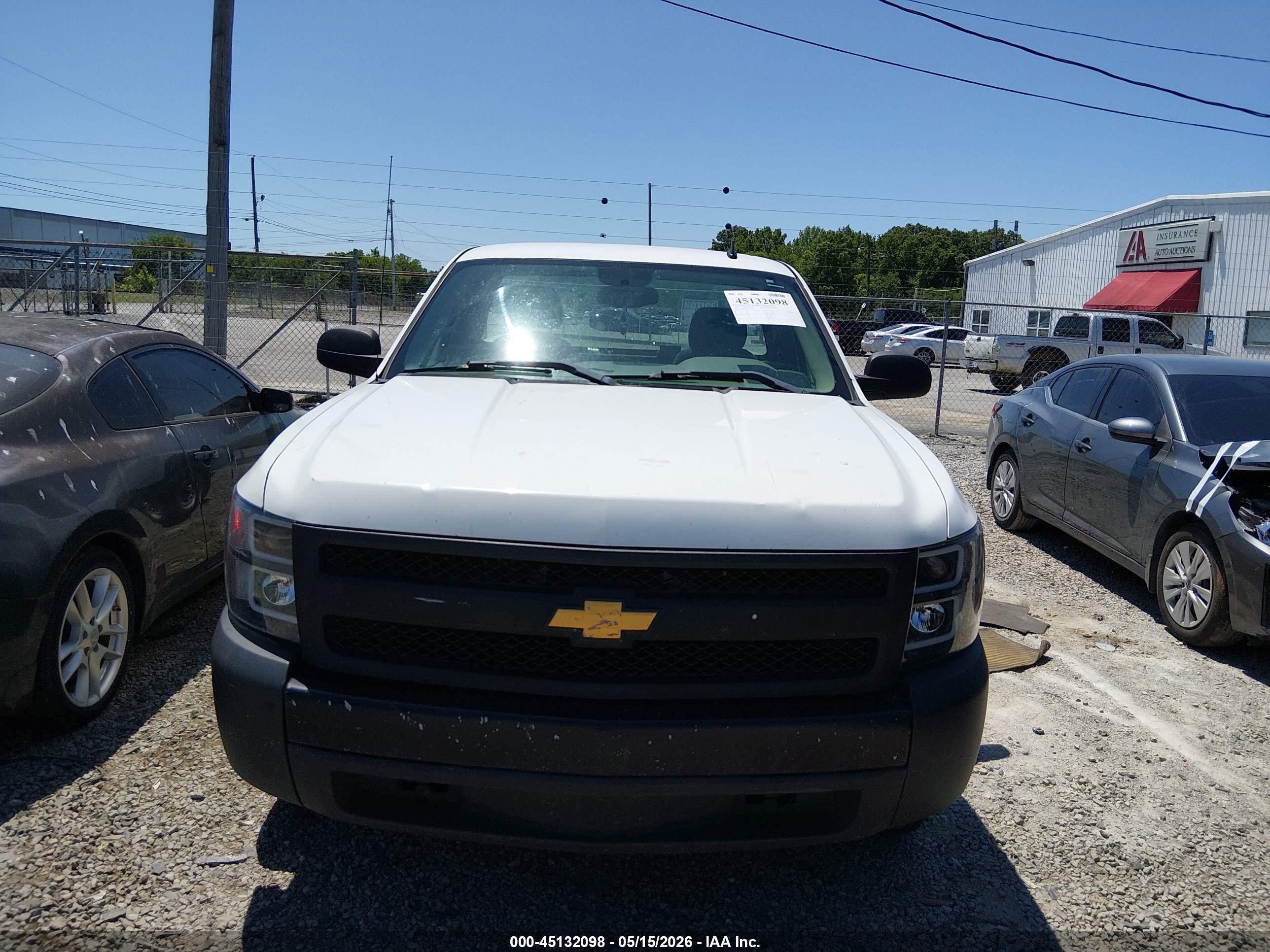 2008 Chevrolet Silverado 1500 Work Truck Белый vin: 1GCEC14X08Z103744