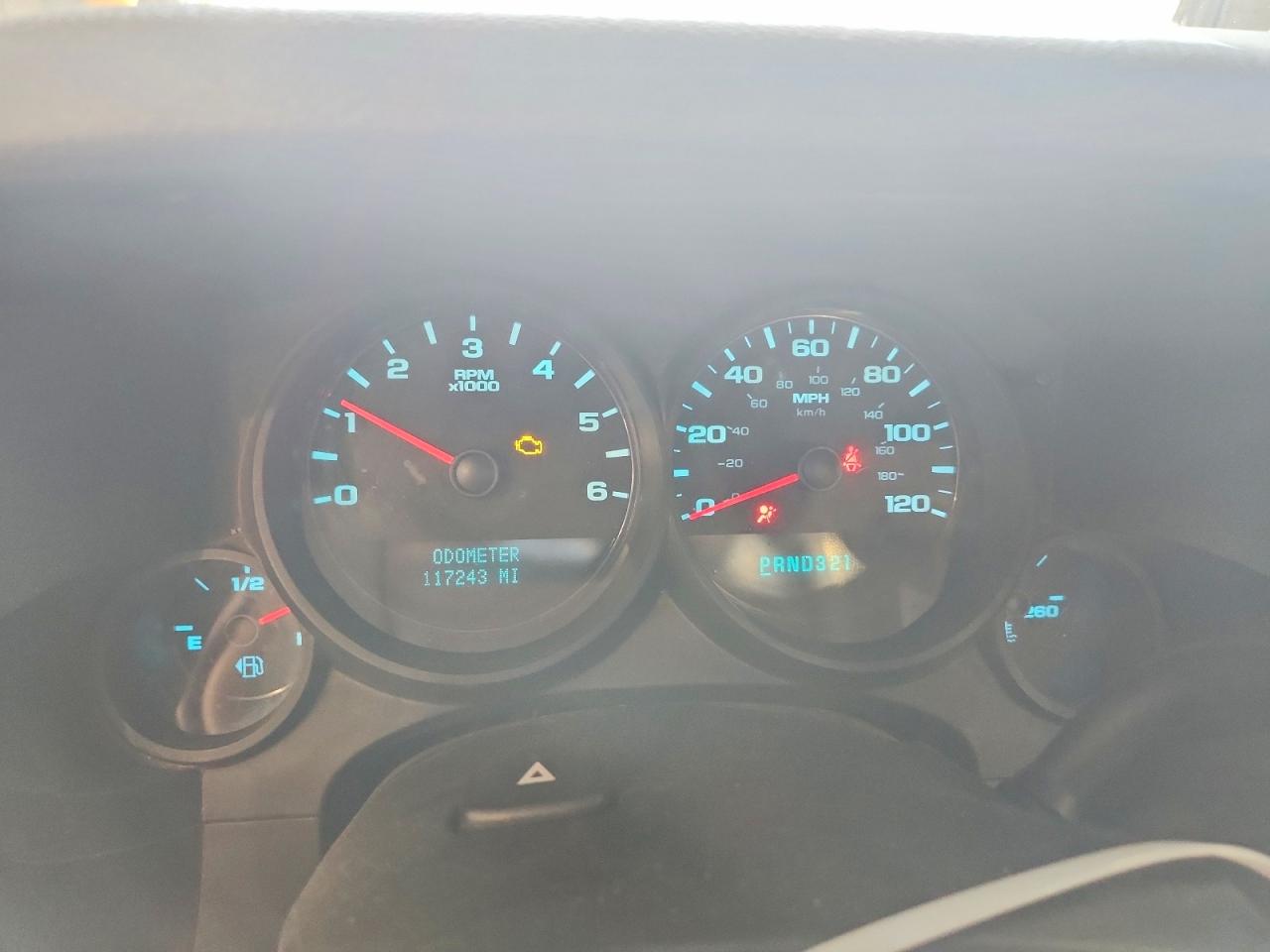 2008 Chevrolet Silverado C1500 White vin: 1GCEC14X08Z193803