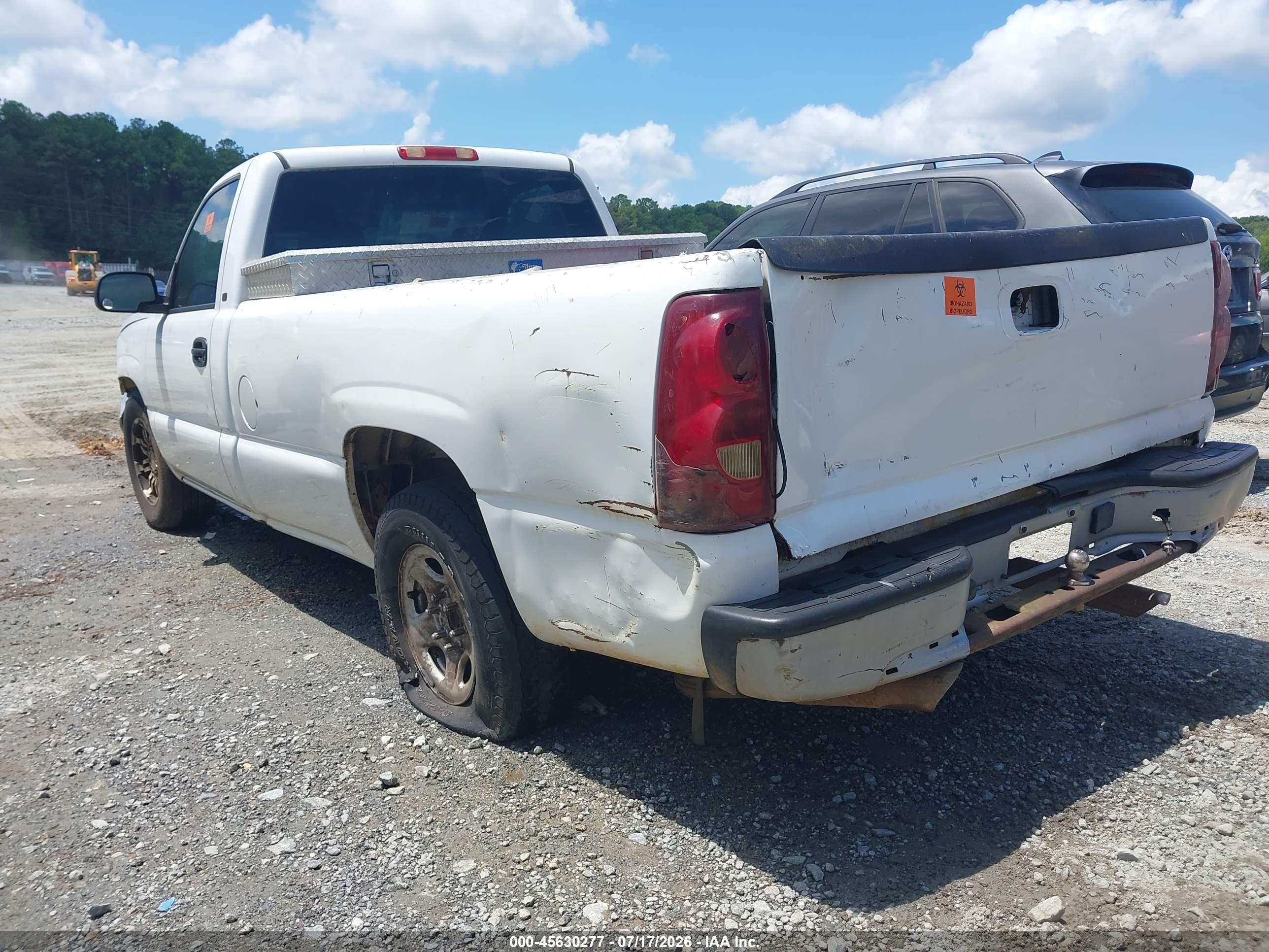 2003 Chevrolet Silverado 1500 Work Truck White vin: 1GCEC14X13Z348190