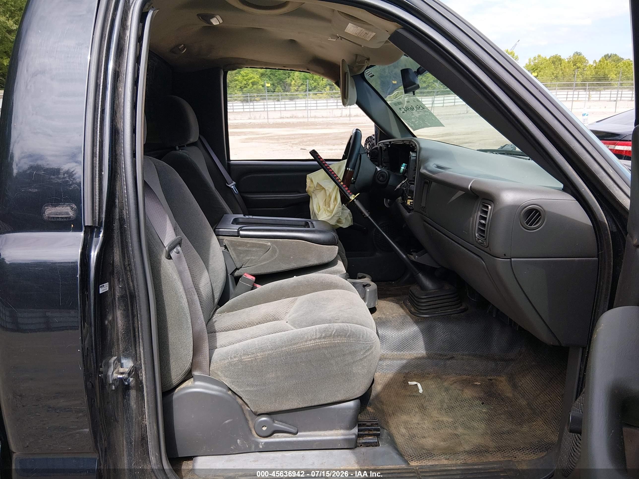 2004 Chevrolet Silverado 1500 Work Truck Black vin: 1GCEC14X14Z134009