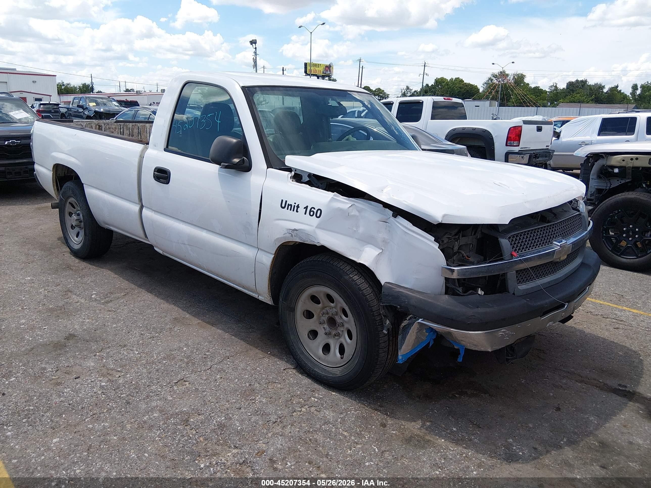 2005 Chevrolet Silverado 1500 Work Truck White vin: 1GCEC14X15Z113050