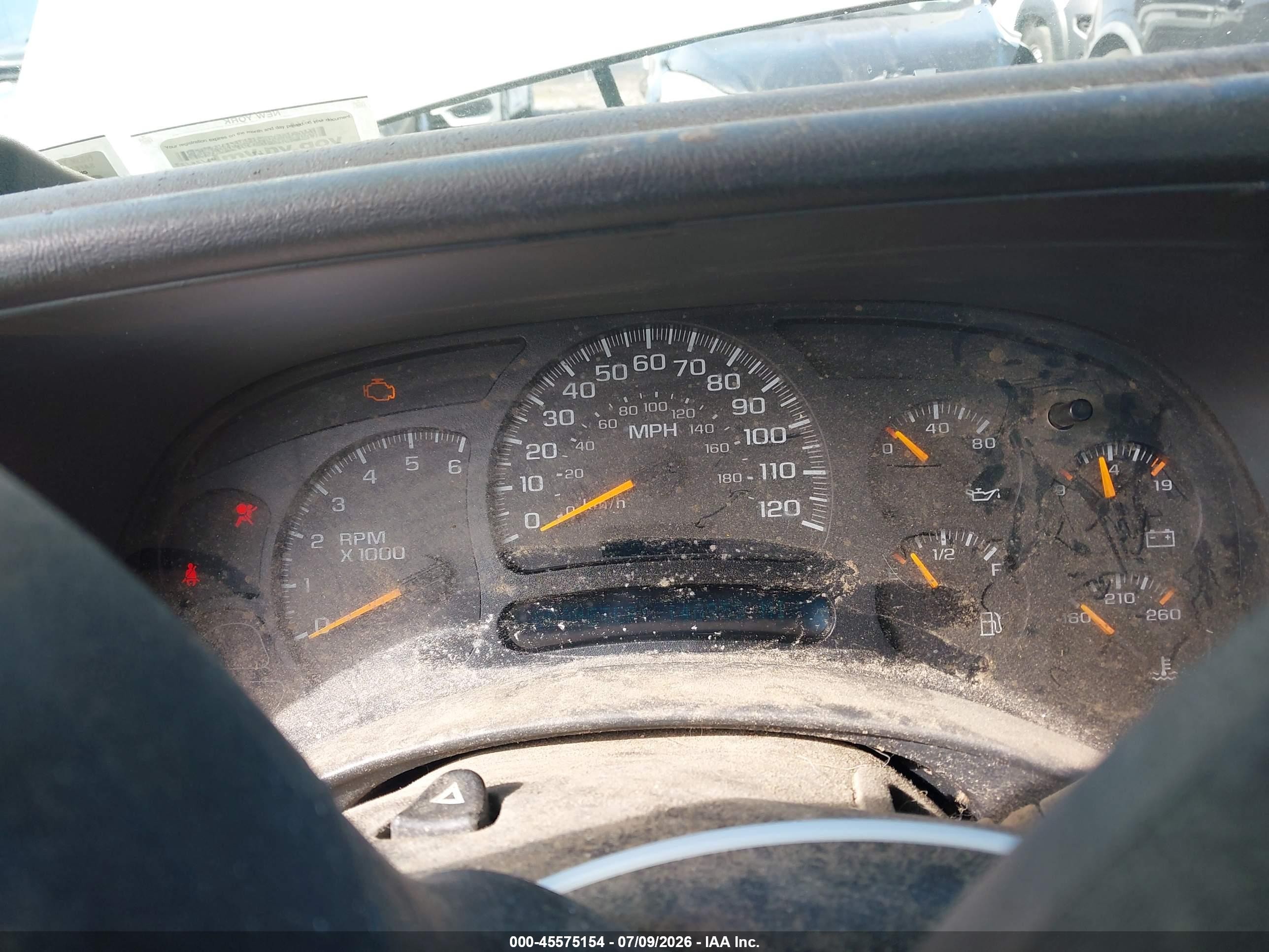 2005 Chevrolet Silverado 1500 Work Truck Silver vin: 1GCEC14X15Z343896