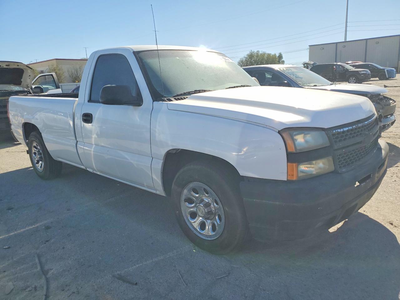 2006 Chevrolet Silverado C1500 White vin: 1GCEC14X16Z238146