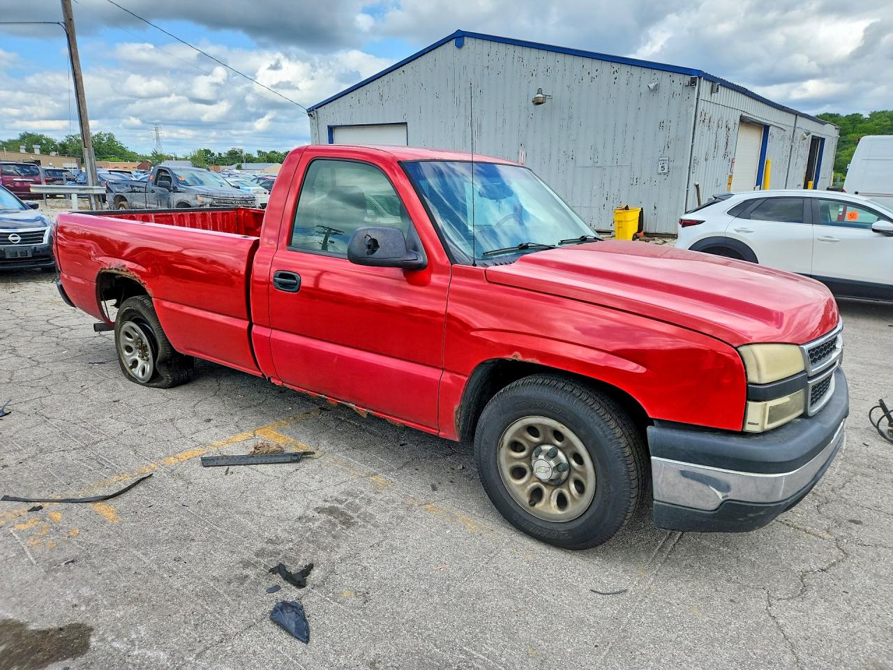 2007 Chevrolet Silverado C1500 Classic Red vin: 1GCEC14X17Z121376
