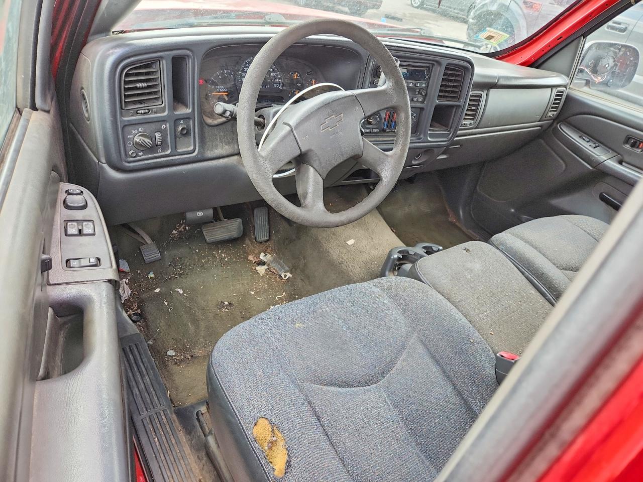 2007 Chevrolet Silverado C1500 Classic Red vin: 1GCEC14X17Z121376