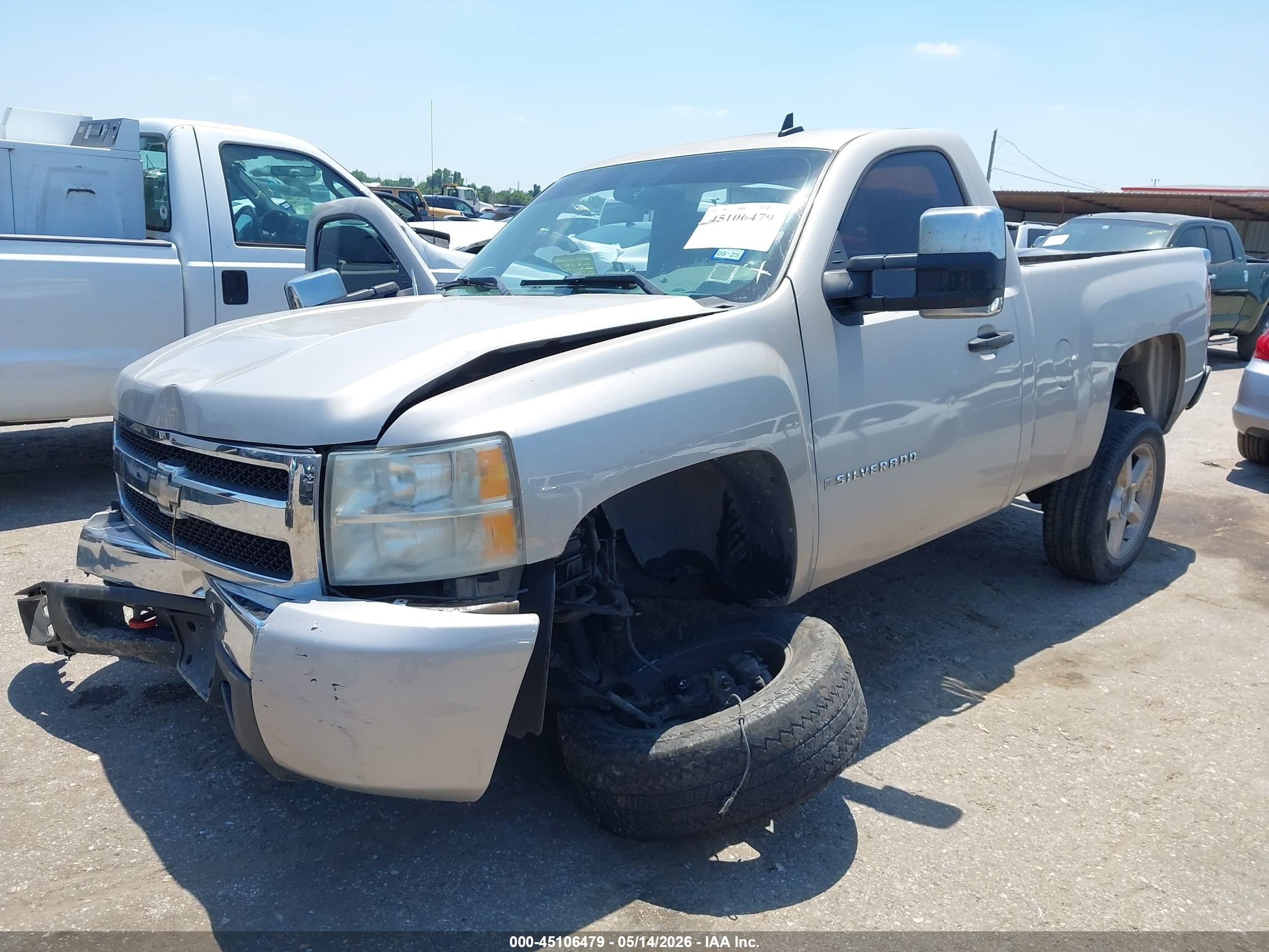 2008 Chevrolet Silverado 1500 Work Truck Silver vin: 1GCEC14X18Z264927