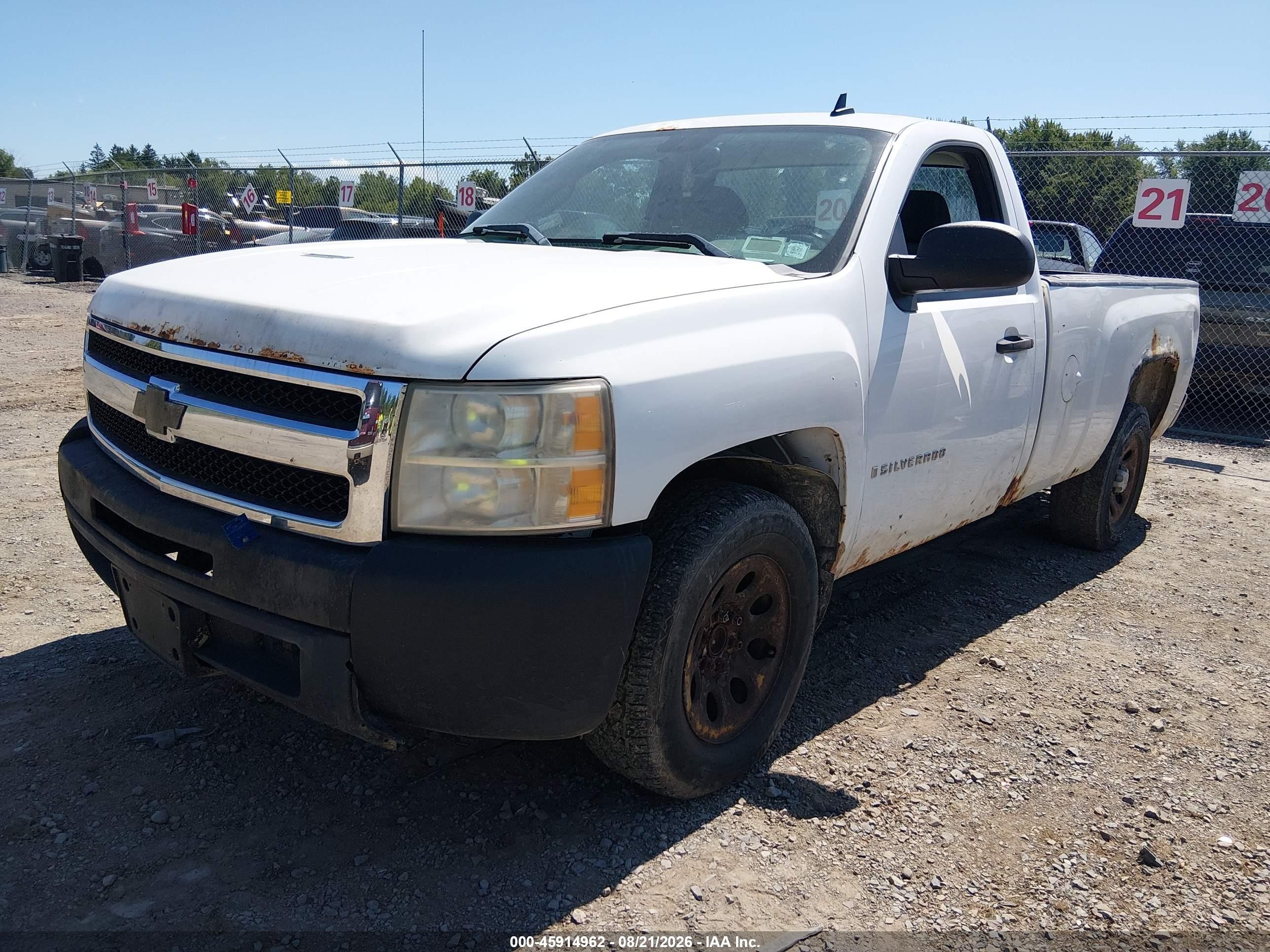 2009 Chevrolet Silverado 1500 Work Truck White vin: 1GCEC14X19Z126189