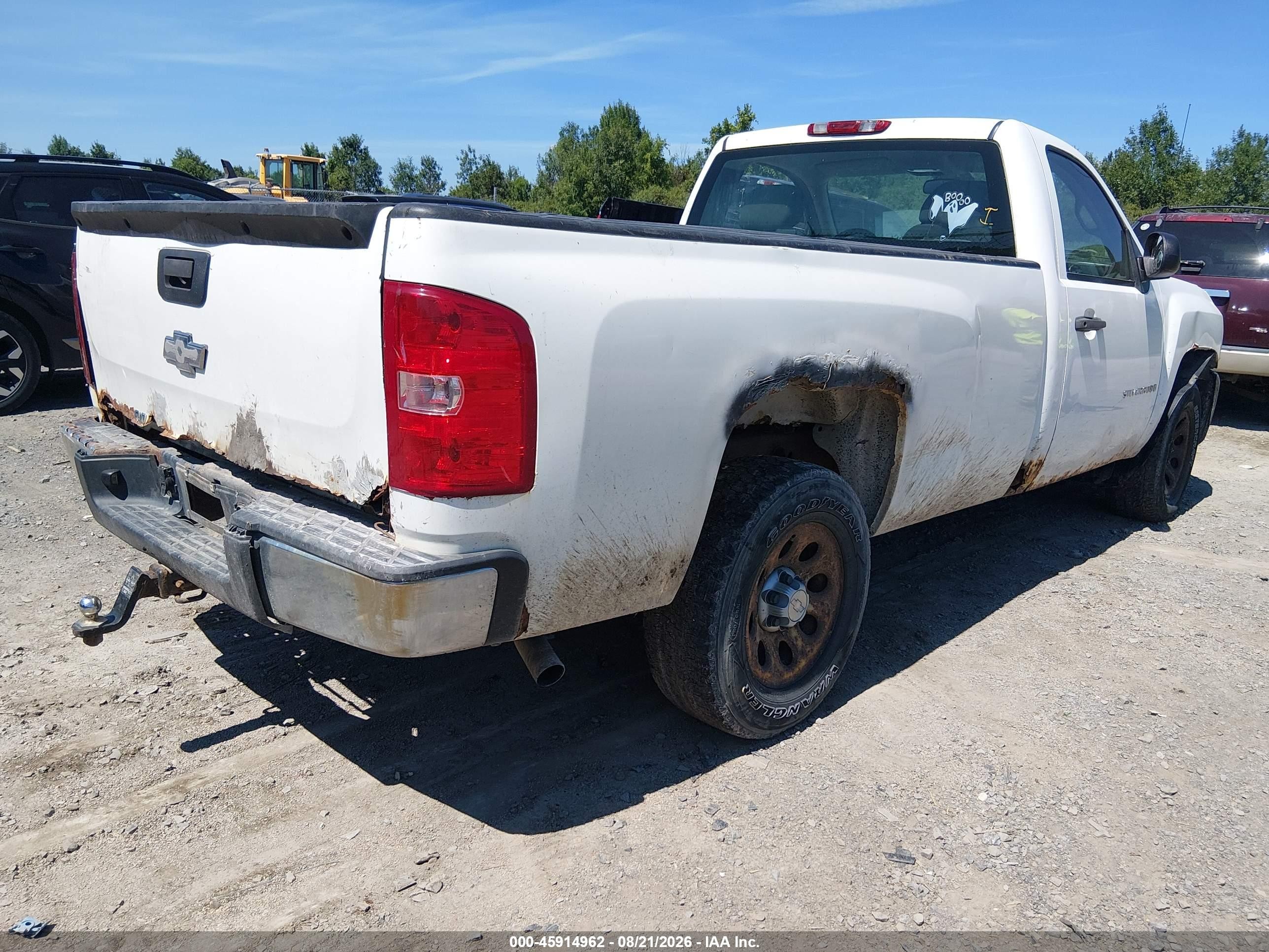 2009 Chevrolet Silverado 1500 Work Truck White vin: 1GCEC14X19Z126189