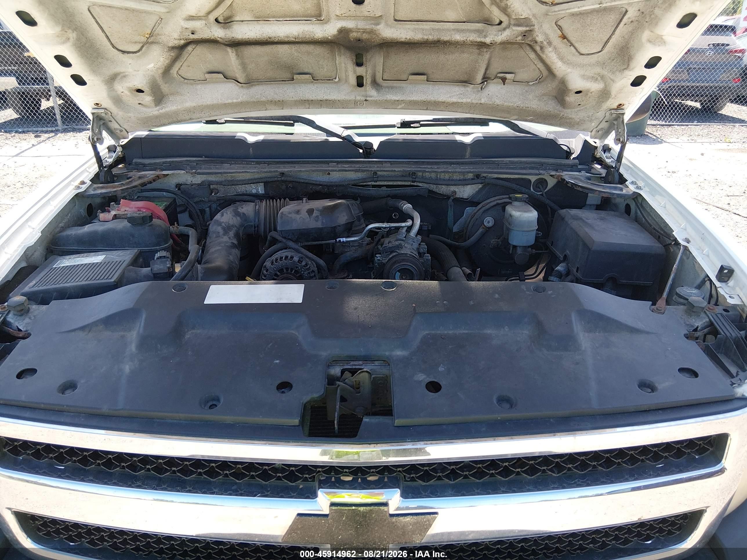 2009 Chevrolet Silverado 1500 Work Truck White vin: 1GCEC14X19Z126189