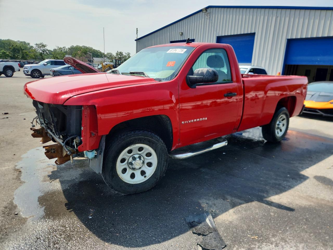 2009 Chevrolet Silverado C1500 Red vin: 1GCEC14X19Z252679