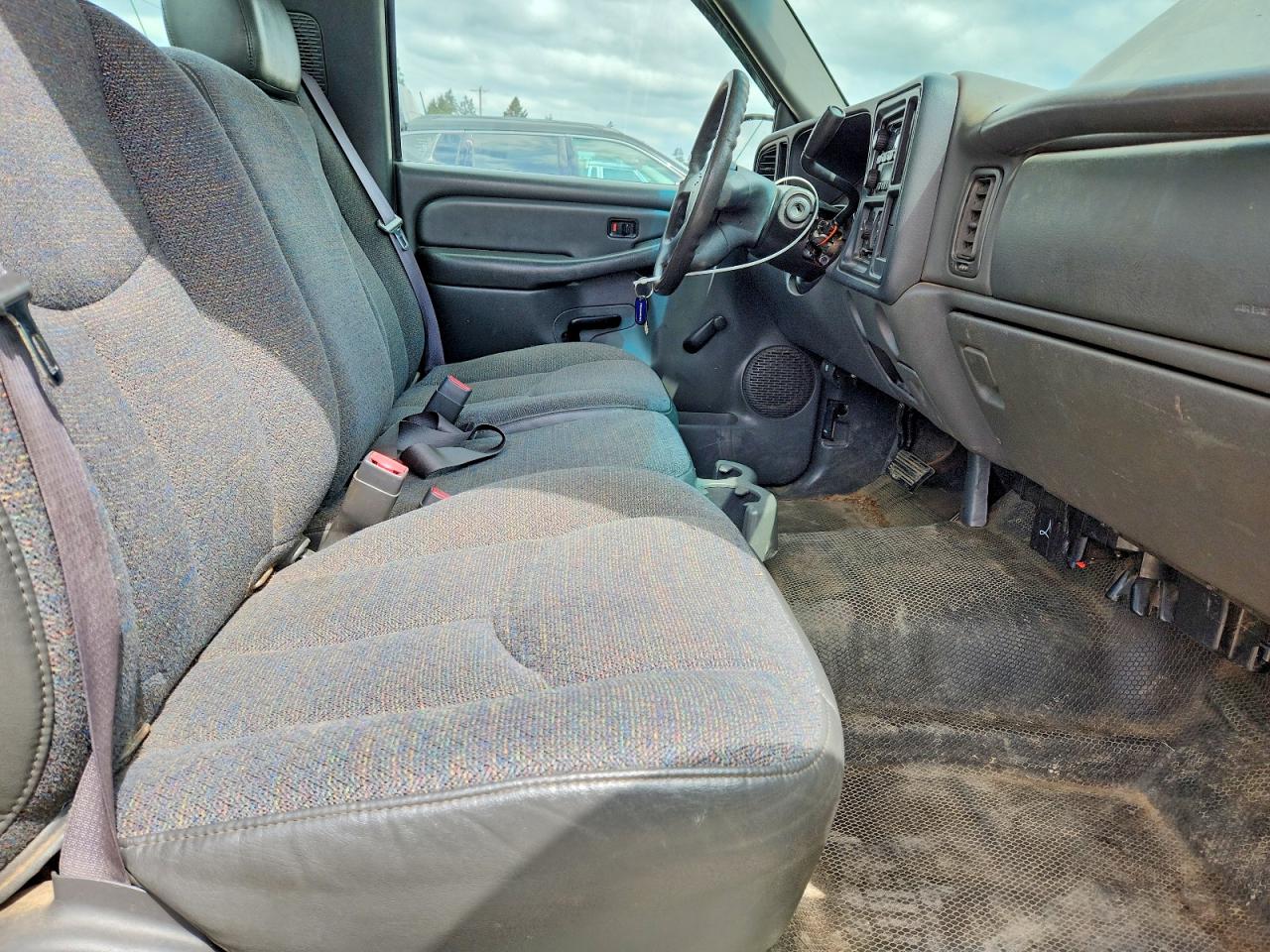 2003 Chevrolet Silverado C1500 Tan vin: 1GCEC14X23Z119355