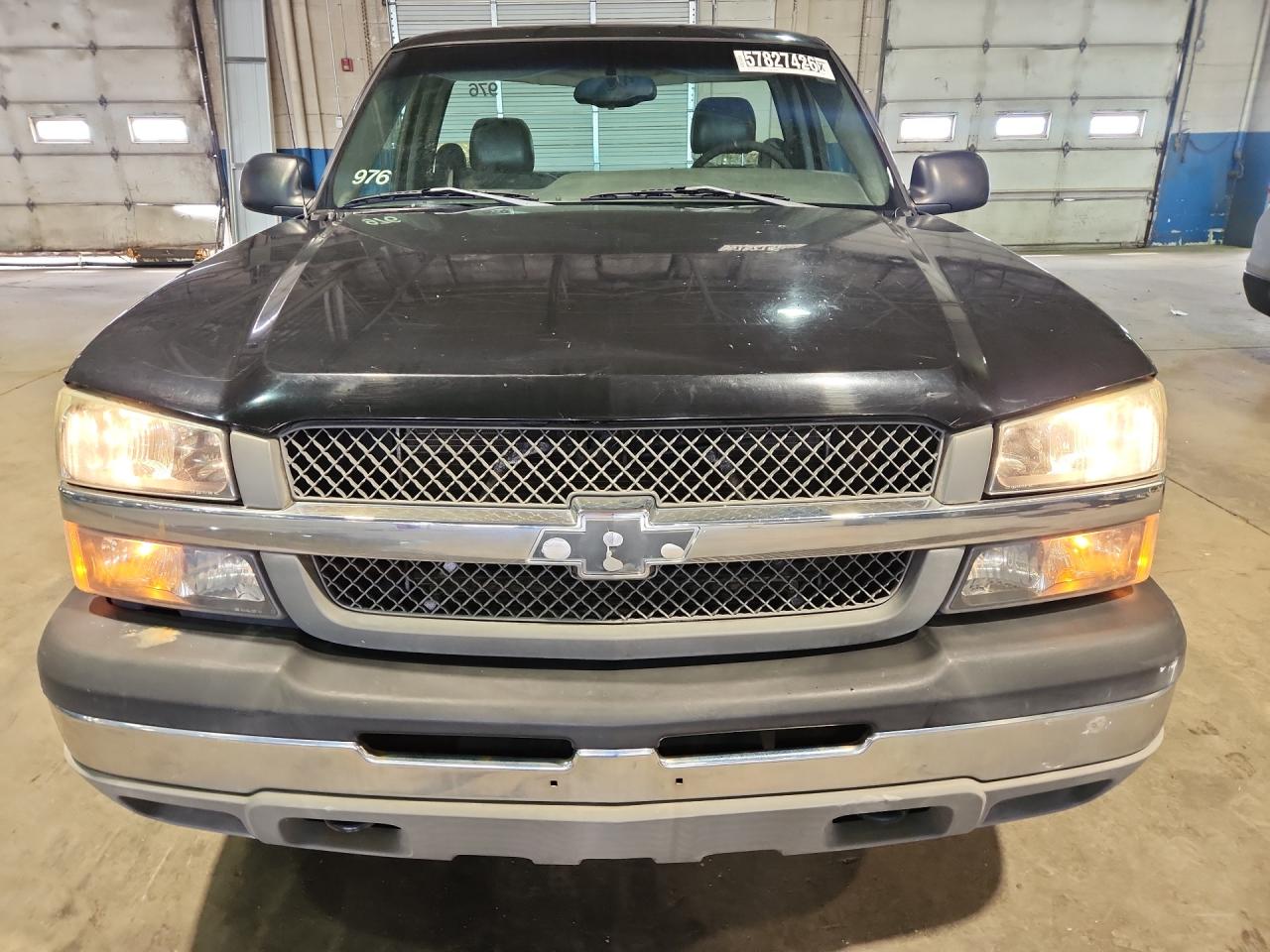 2003 Chevrolet Silverado C1500 Green vin: 1GCEC14X23Z275010 Damage: Hood, Chipped, 5