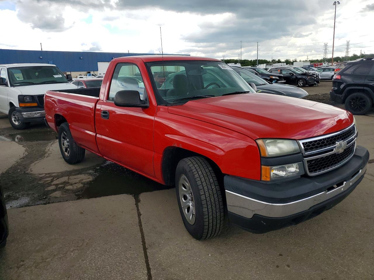 2006 Chevrolet Silverado C1500 Red vin: 1GCEC14X26Z288425