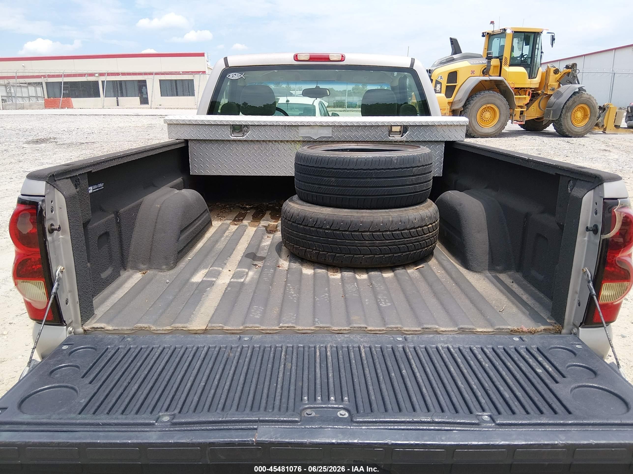 2007 Chevrolet Silverado 1500 Classic Work Truck Brown vin: 1GCEC14X27Z138042