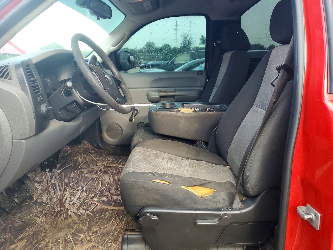 2008 Chevrolet Silverado C1500 Red vin: 1GCEC14X28Z198422