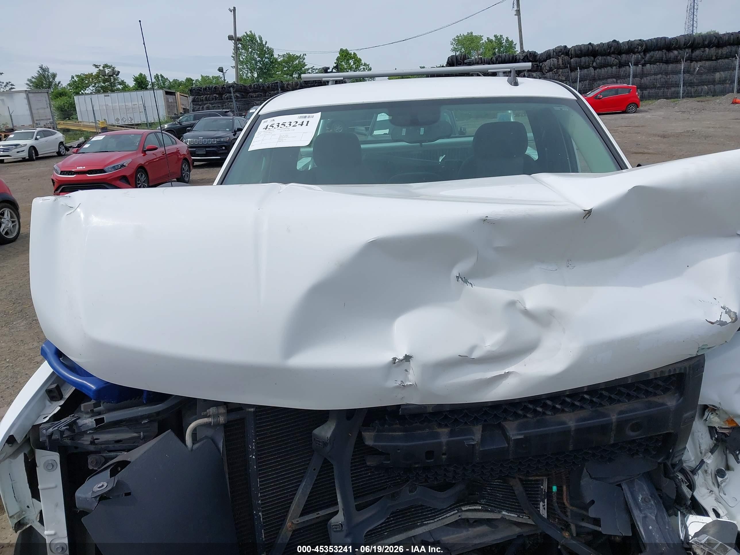 2008 Chevrolet Silverado 1500 Work Truck White vin: 1GCEC14X28Z321524