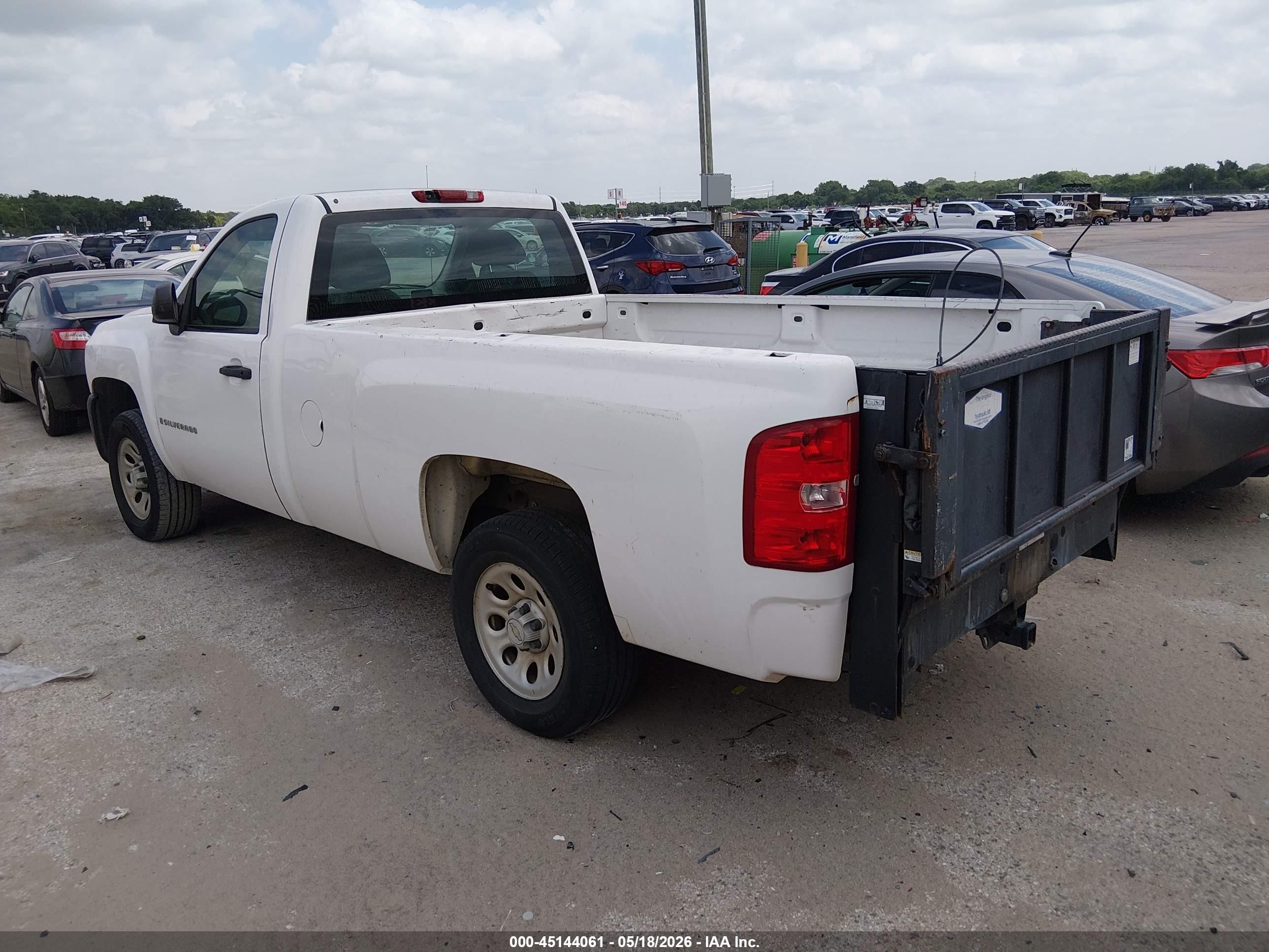 2009 Chevrolet Silverado 1500 Work Truck White vin: 1GCEC14X29Z191312