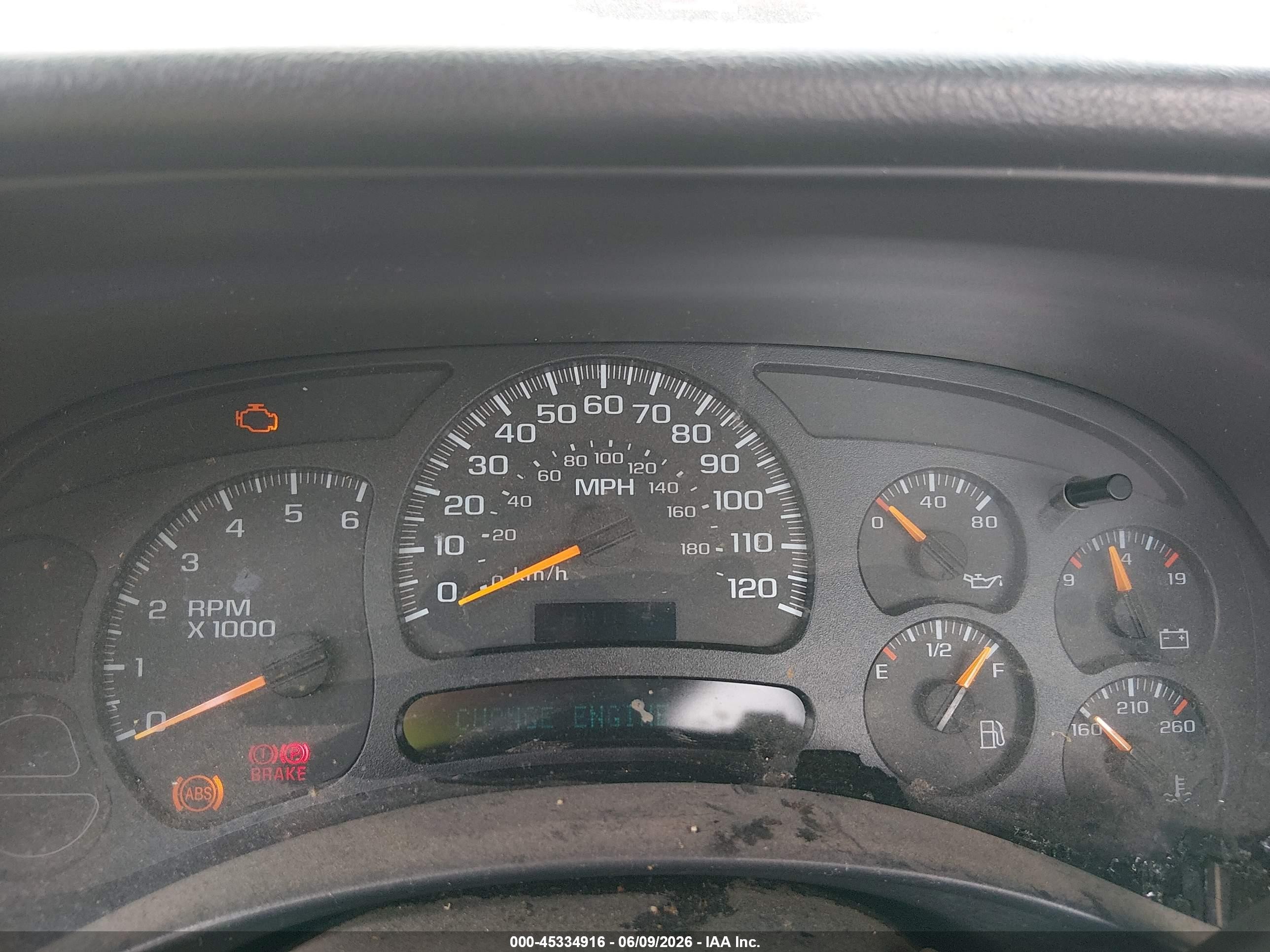 2005 Chevrolet Silverado 1500   Silver vin: 1GCEC14X35Z172472