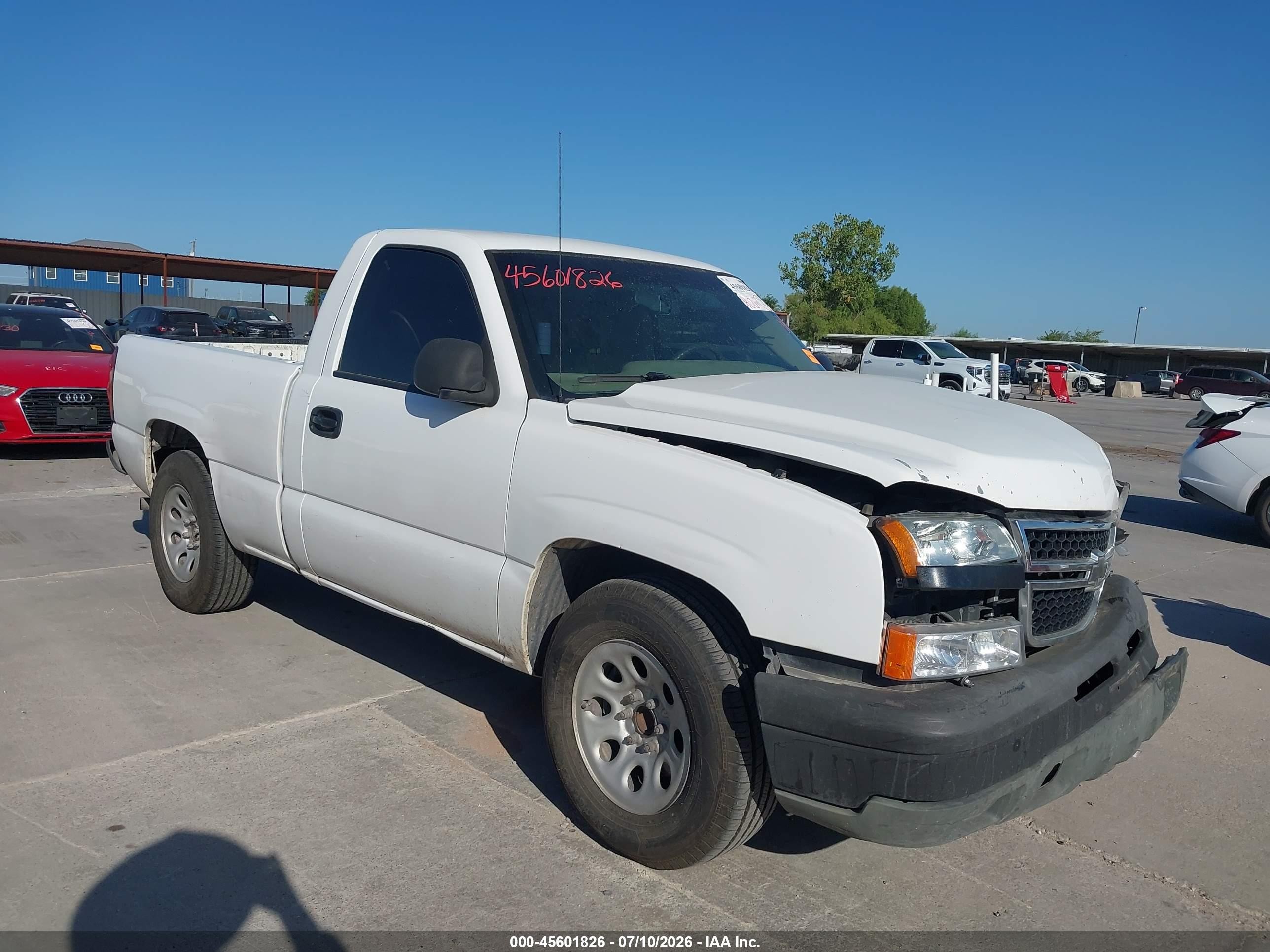 2007 Chevrolet Silverado 1500 Classic Work Truck White vin: 1GCEC14X37Z170420