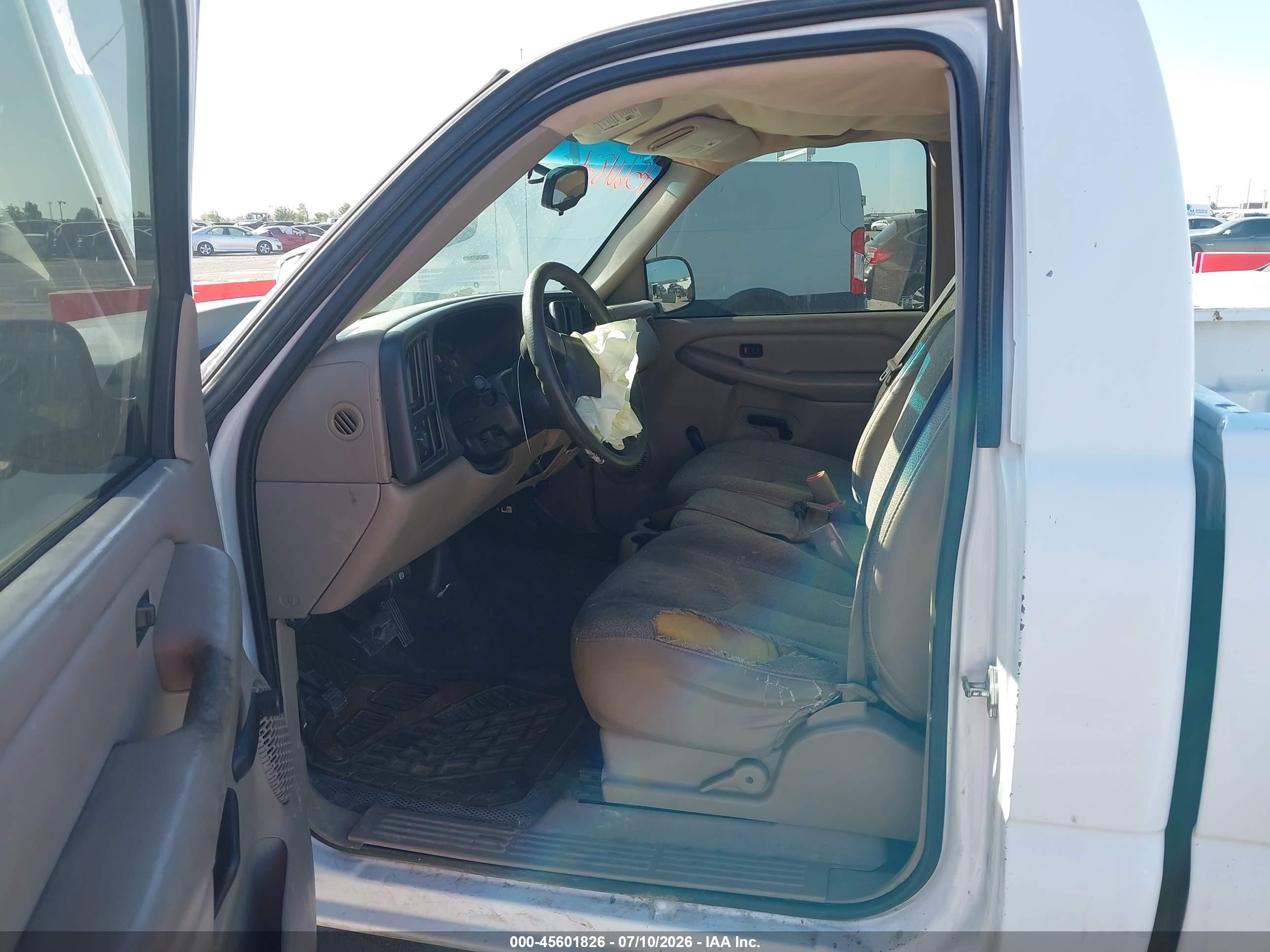 2007 Chevrolet Silverado 1500 Classic Work Truck White vin: 1GCEC14X37Z170420