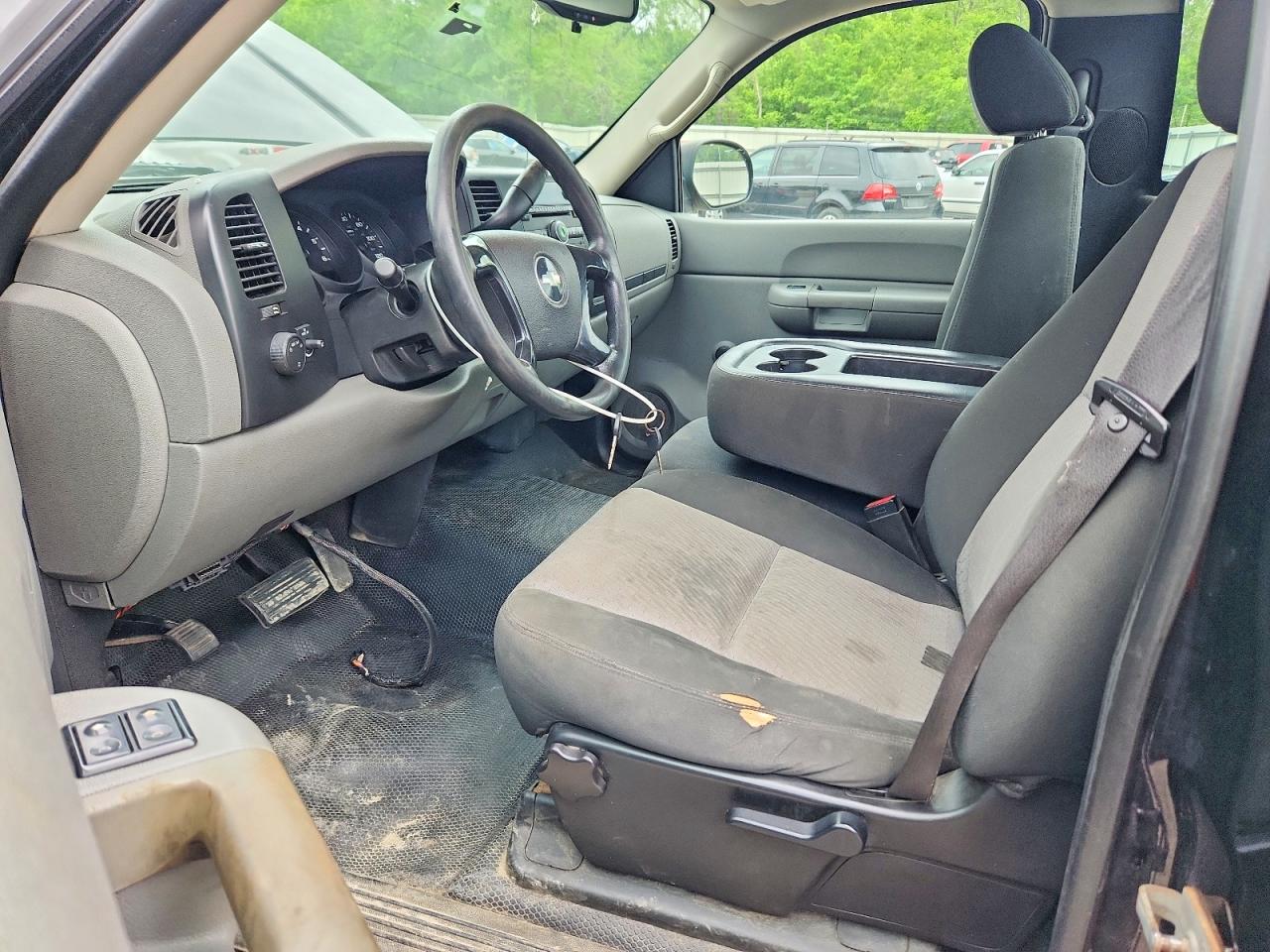 2008 Chevrolet Silverado C1500 Black vin: 1GCEC14X38Z185839