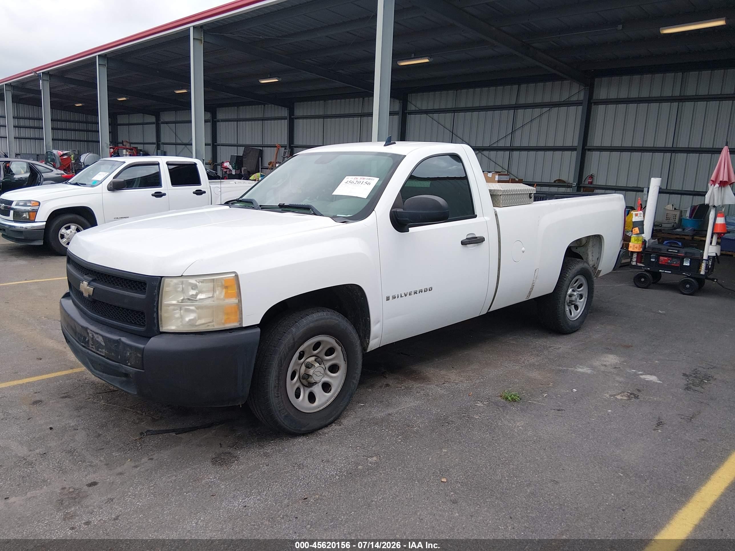 2008 Chevrolet Silverado 1500 Work Truck White vin: 1GCEC14X38Z239284