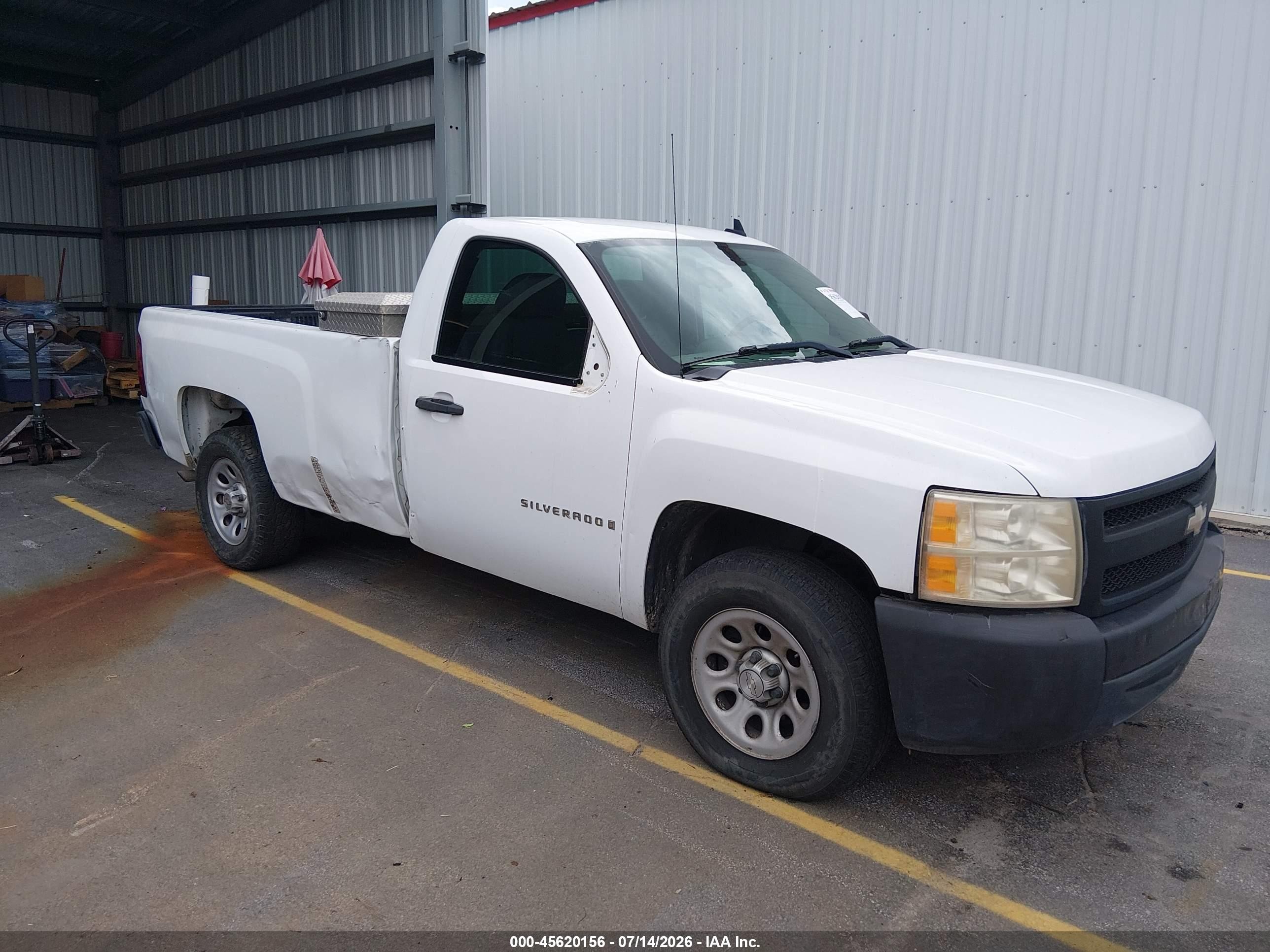2008 Chevrolet Silverado 1500 Work Truck White vin: 1GCEC14X38Z239284
