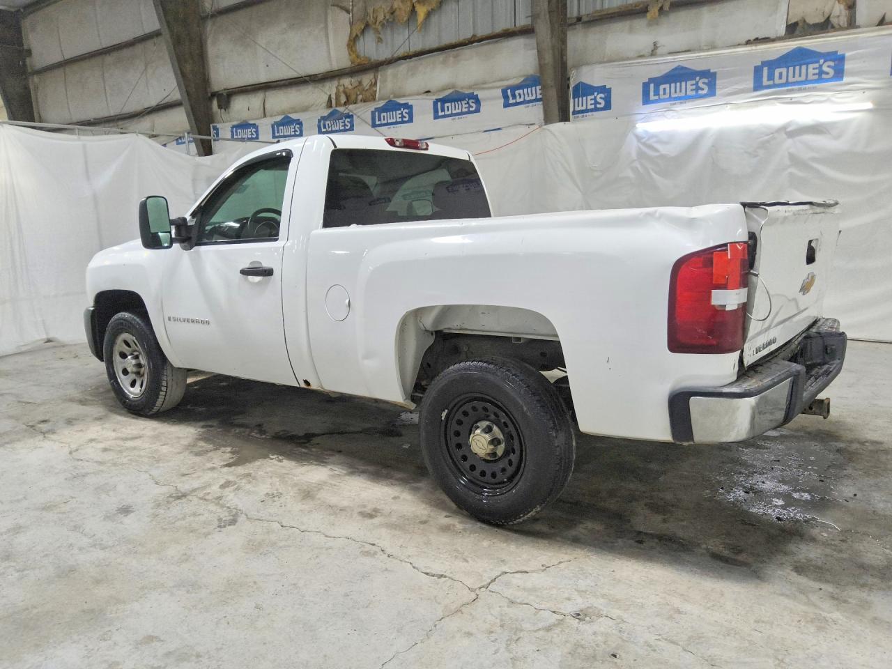 2009 Chevrolet Silverado C1500 White vin: 1GCEC14X39Z151725