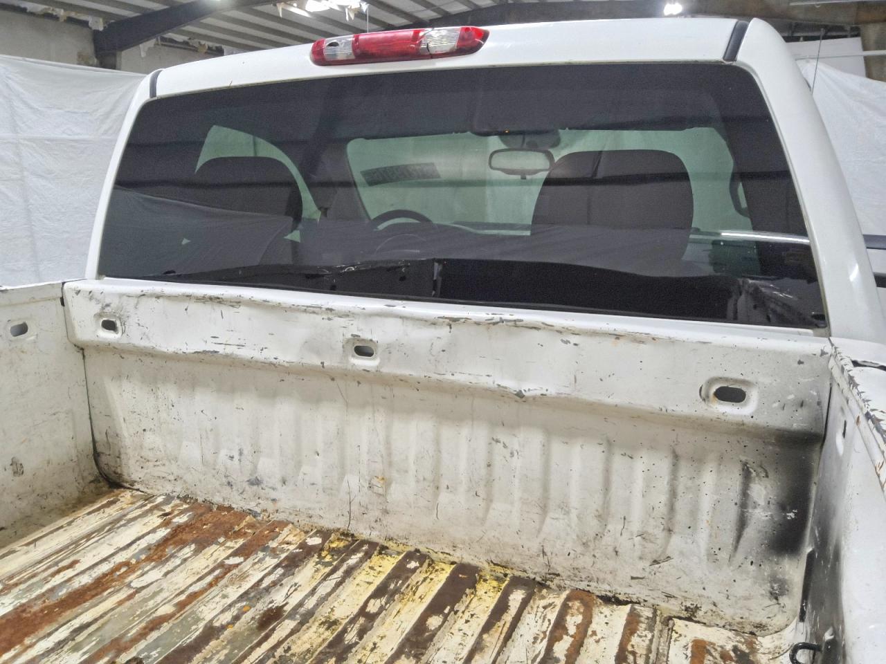 2009 Chevrolet Silverado C1500 White vin: 1GCEC14X39Z151725