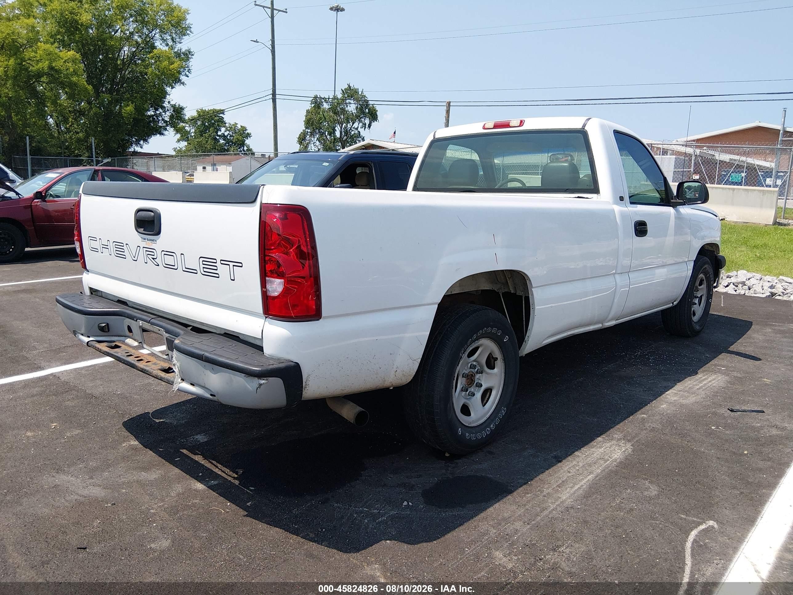 2003 Chevrolet Silverado 1500 Work Truck White vin: 1GCEC14X43Z214869