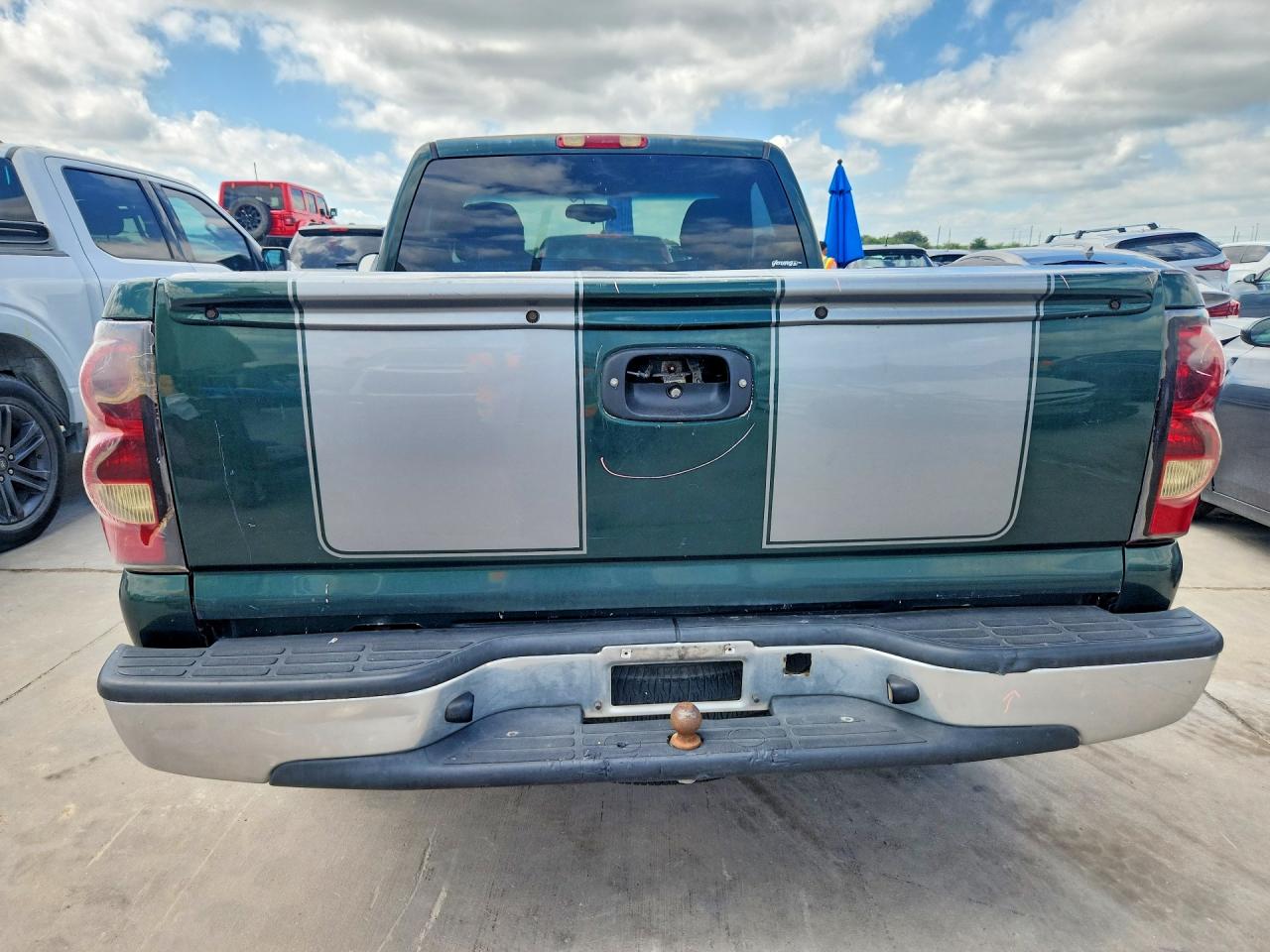 2004 Chevrolet Silverado C1500 Green vin: 1GCEC14X44Z165884