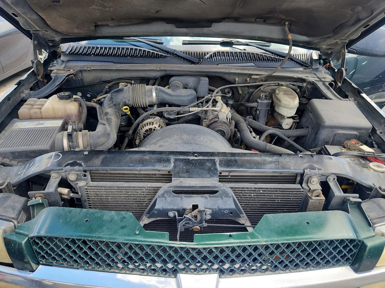2004 Chevrolet Silverado C1500 Green vin: 1GCEC14X44Z165884