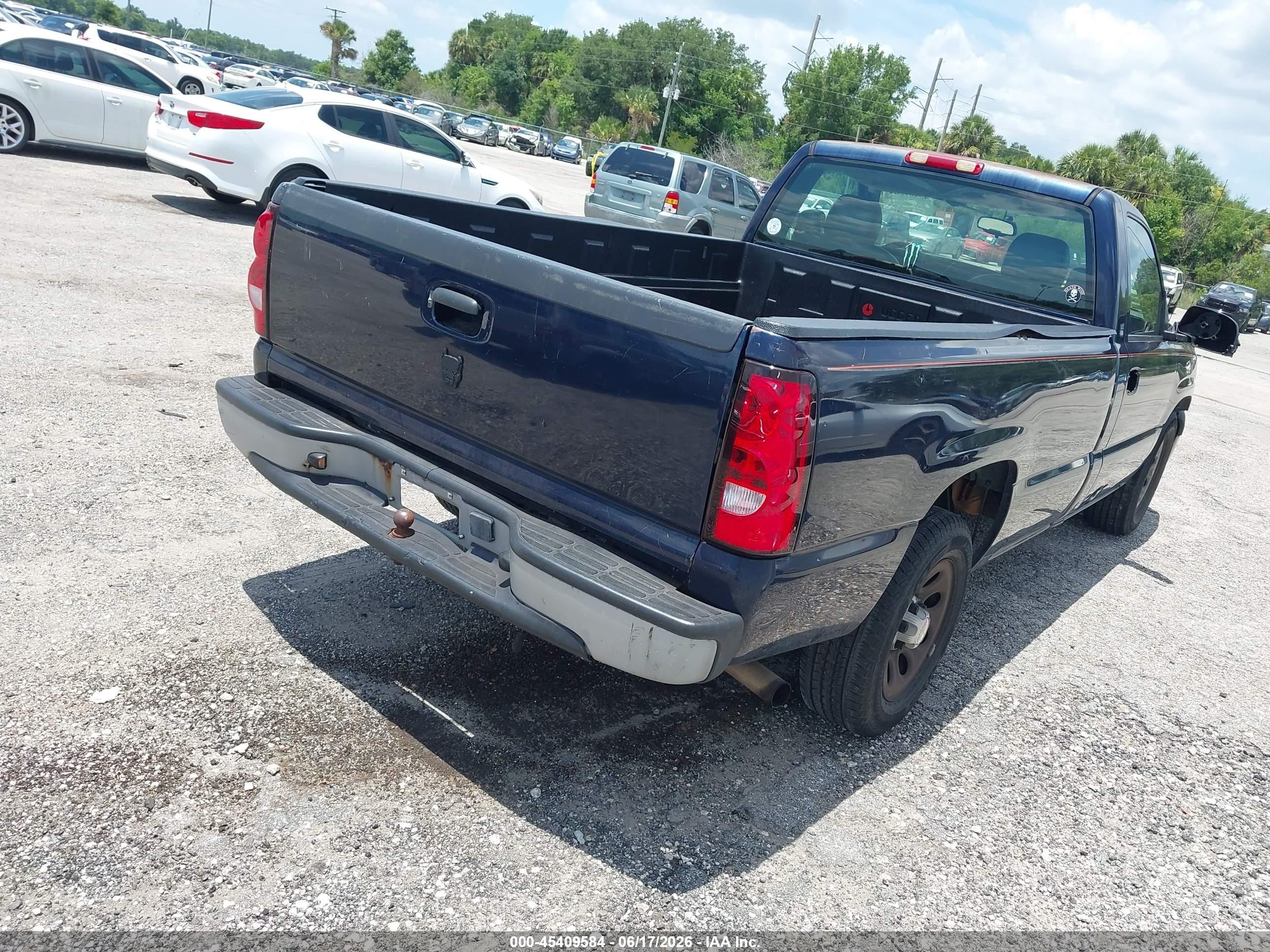 2005 Chevrolet Silverado 1500 Work Truck Blue vin: 1GCEC14X45Z144678